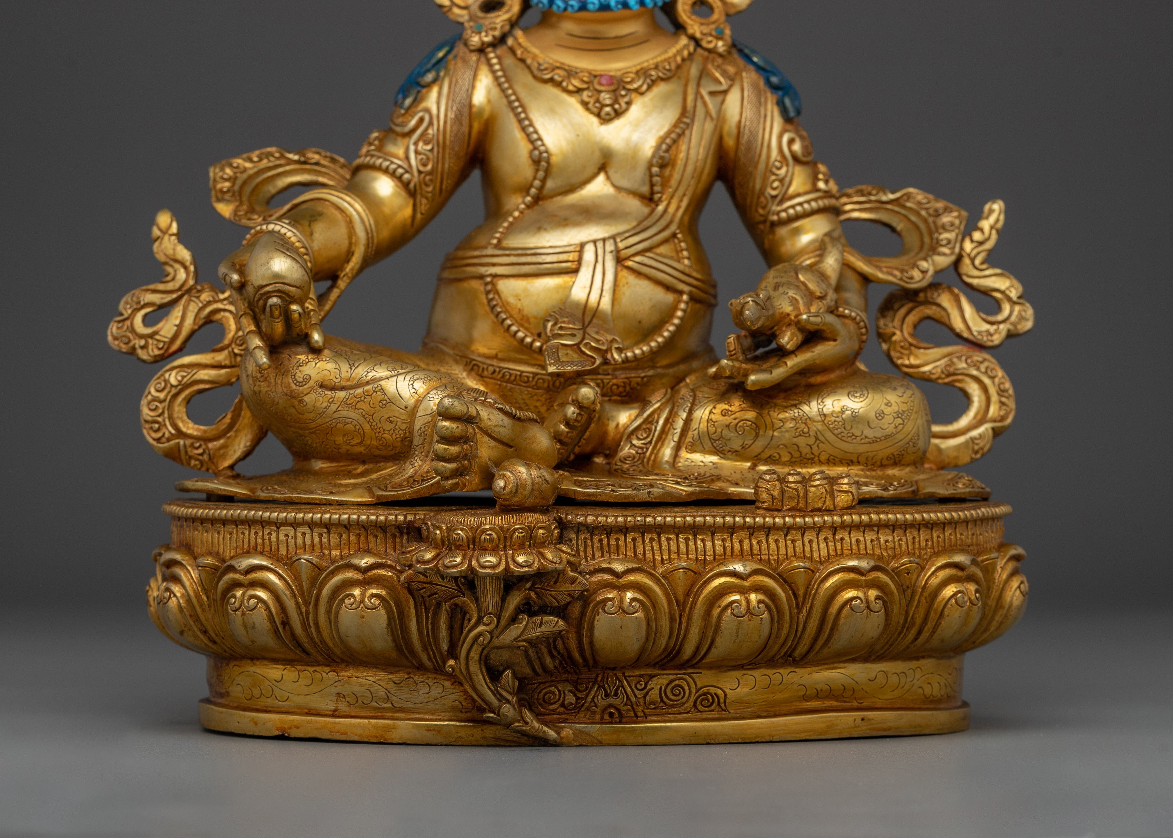 Wealth Lord Dzambhala Golden Statue | Guardian of the Wealth