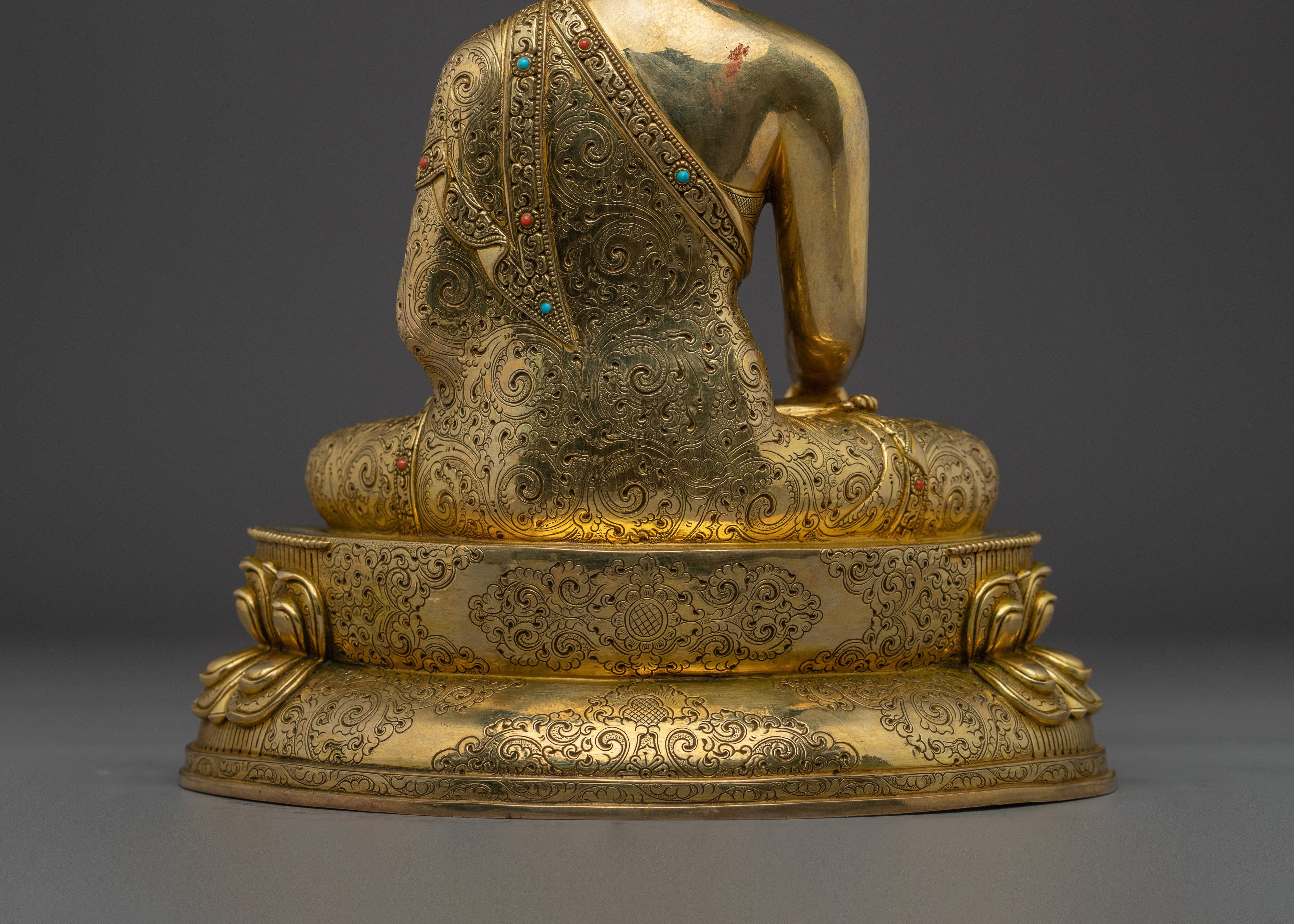 Shakyamuni Buddha Statue in 24K Gold Gilding | Sacred Buddha Sculpture for Meditation