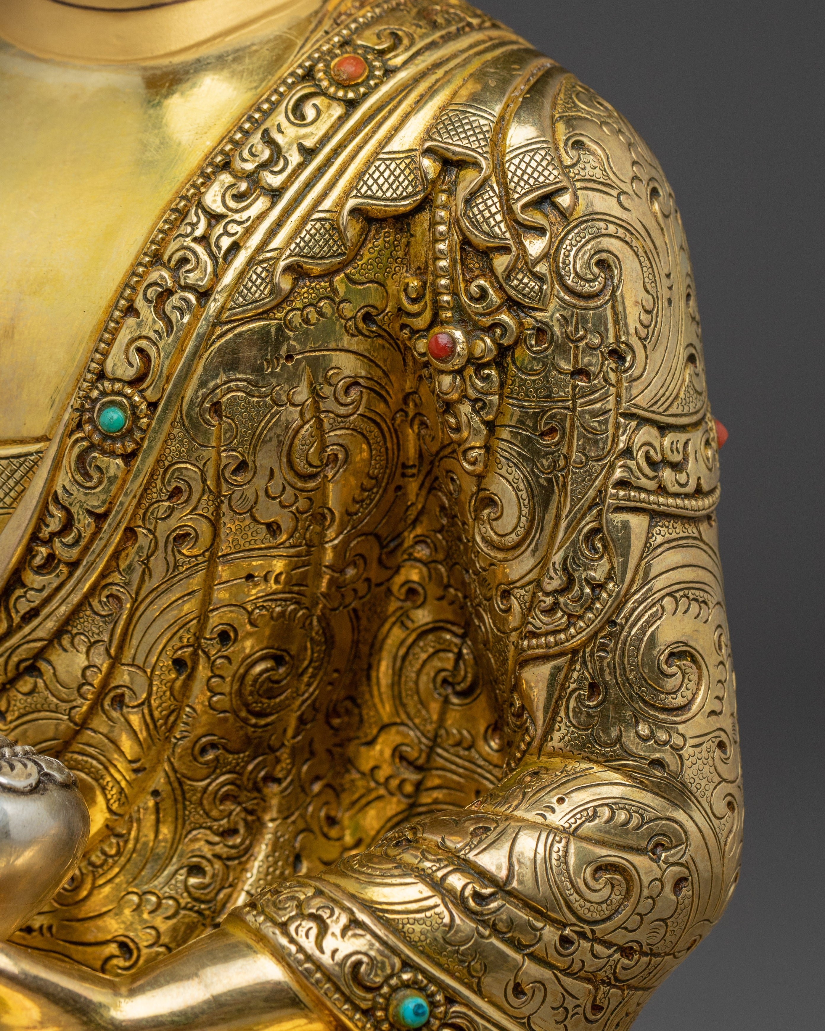 Shakyamuni Buddha Statue in 24K Gold Gilding | Sacred Buddha Sculpture for Meditation