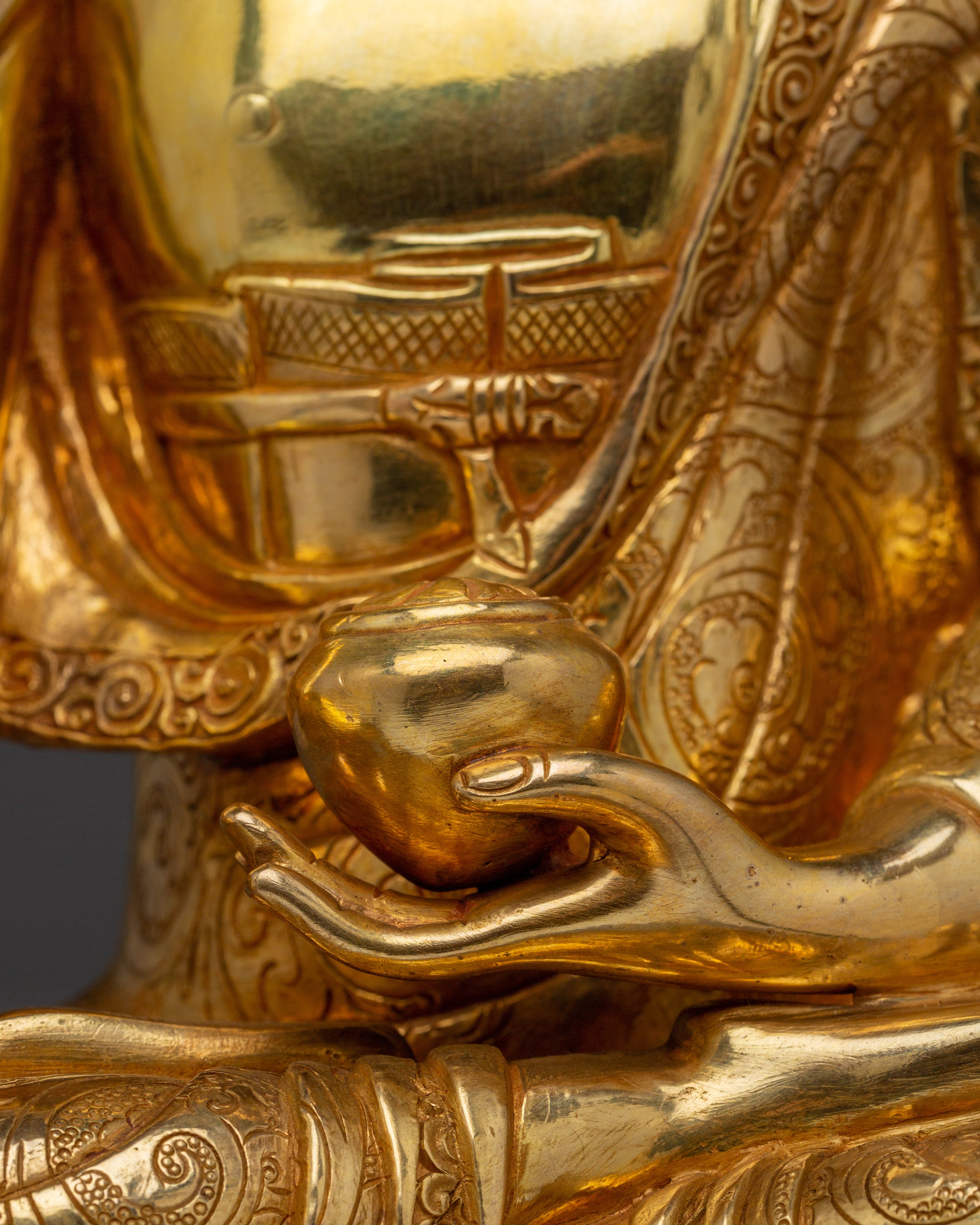 Golden First Buddha Shakyamuni | Founder of the Buddhist Religion