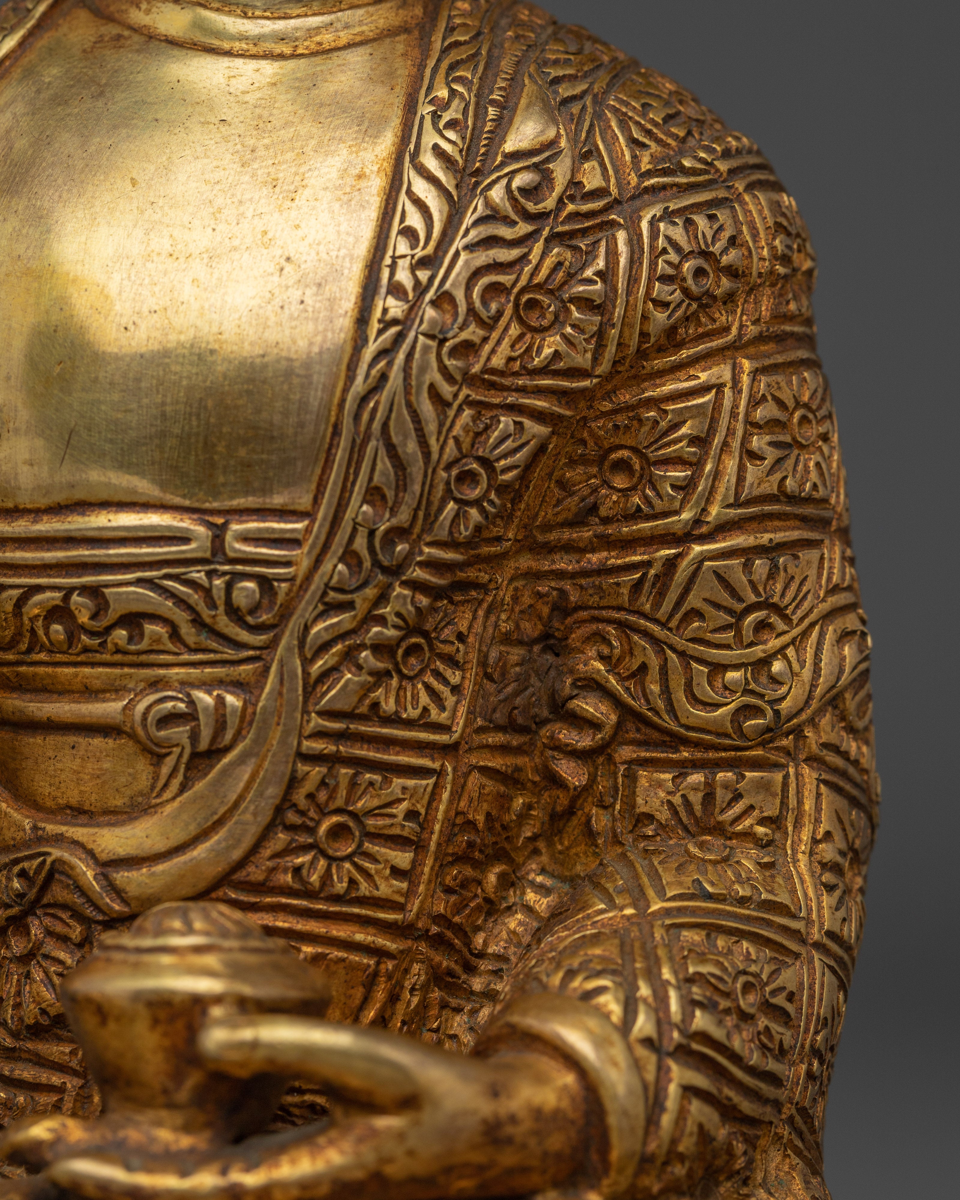 Traditional Shakyamuni Buddha Art | Enlightenment Symbol