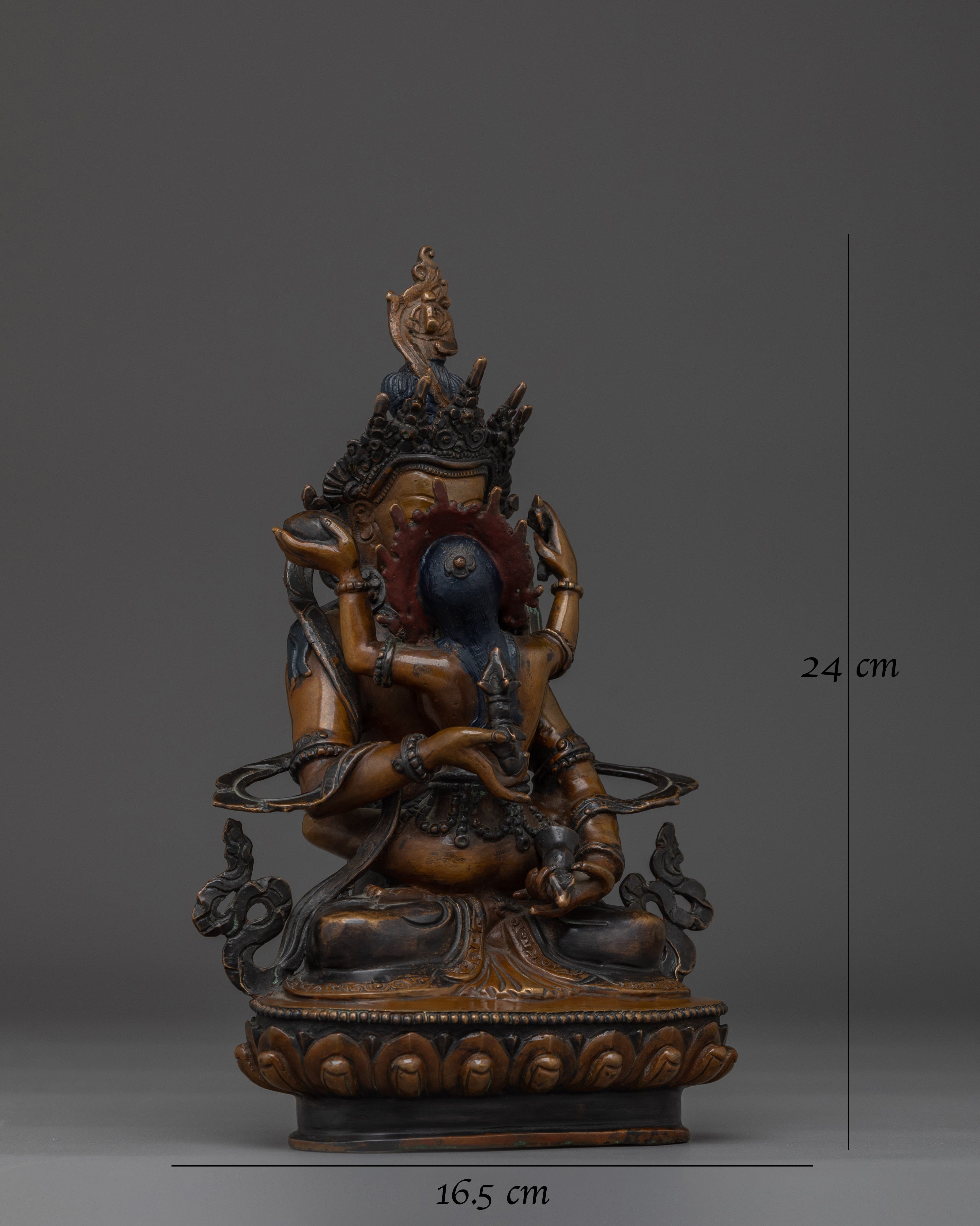 sculpture-of-vajrasattva-with-consort