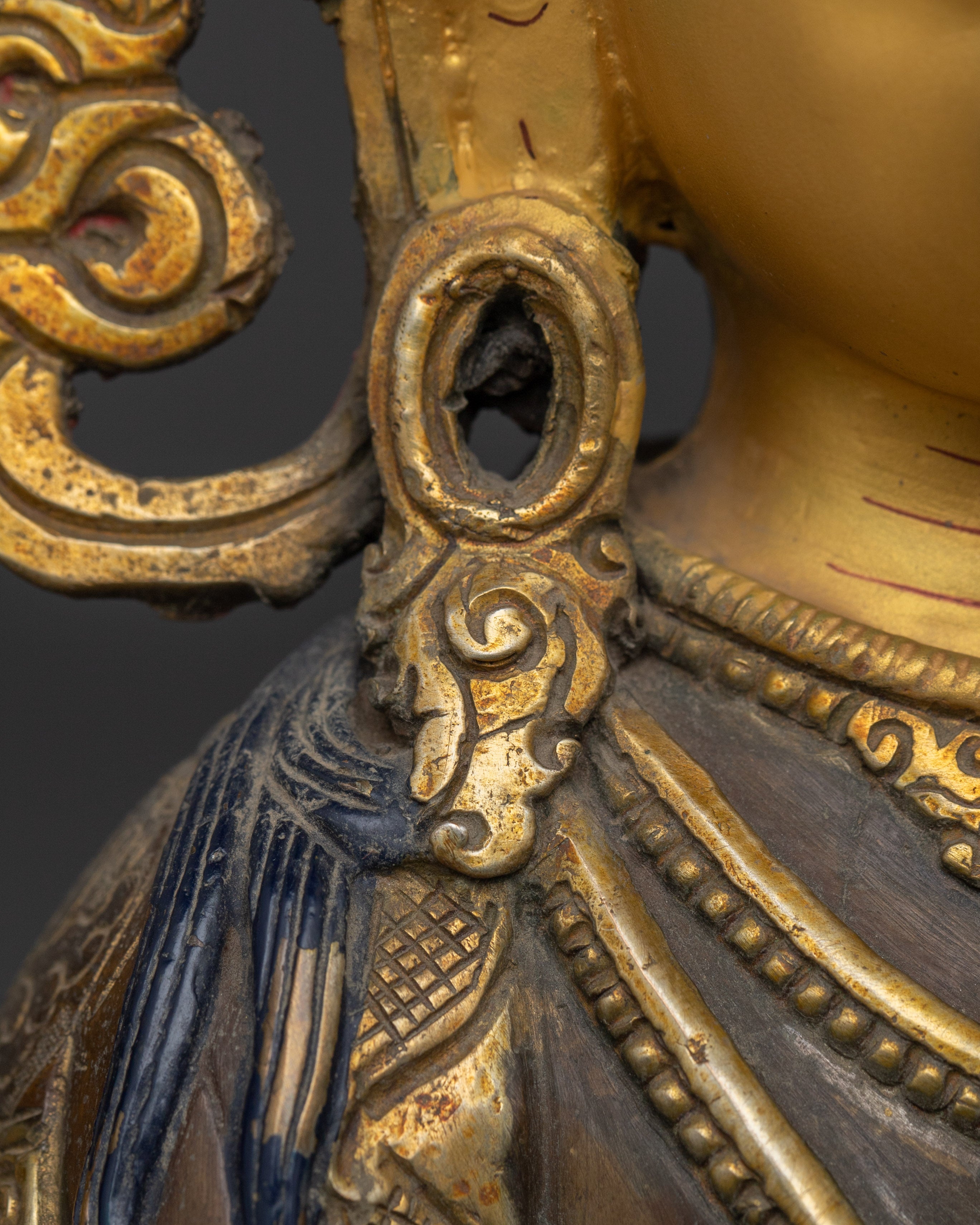Copper Chenrezig Bodhisattva statue | Embodying Compassion and Wisdom