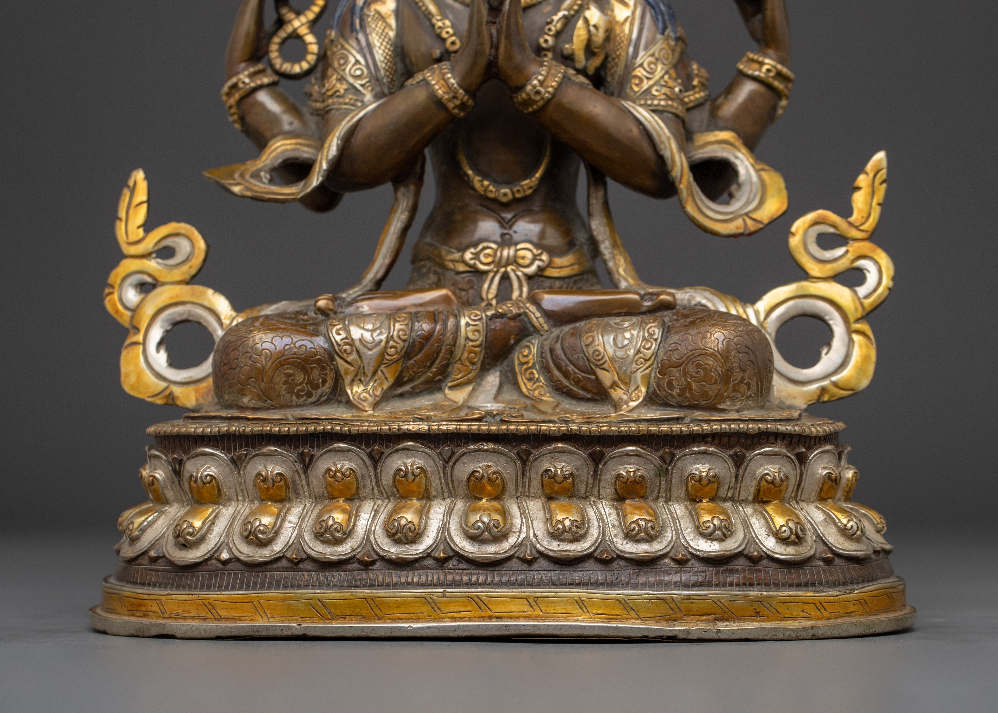 Copper Chenrezig Bodhisattva statue | Embodying Compassion and Wisdom