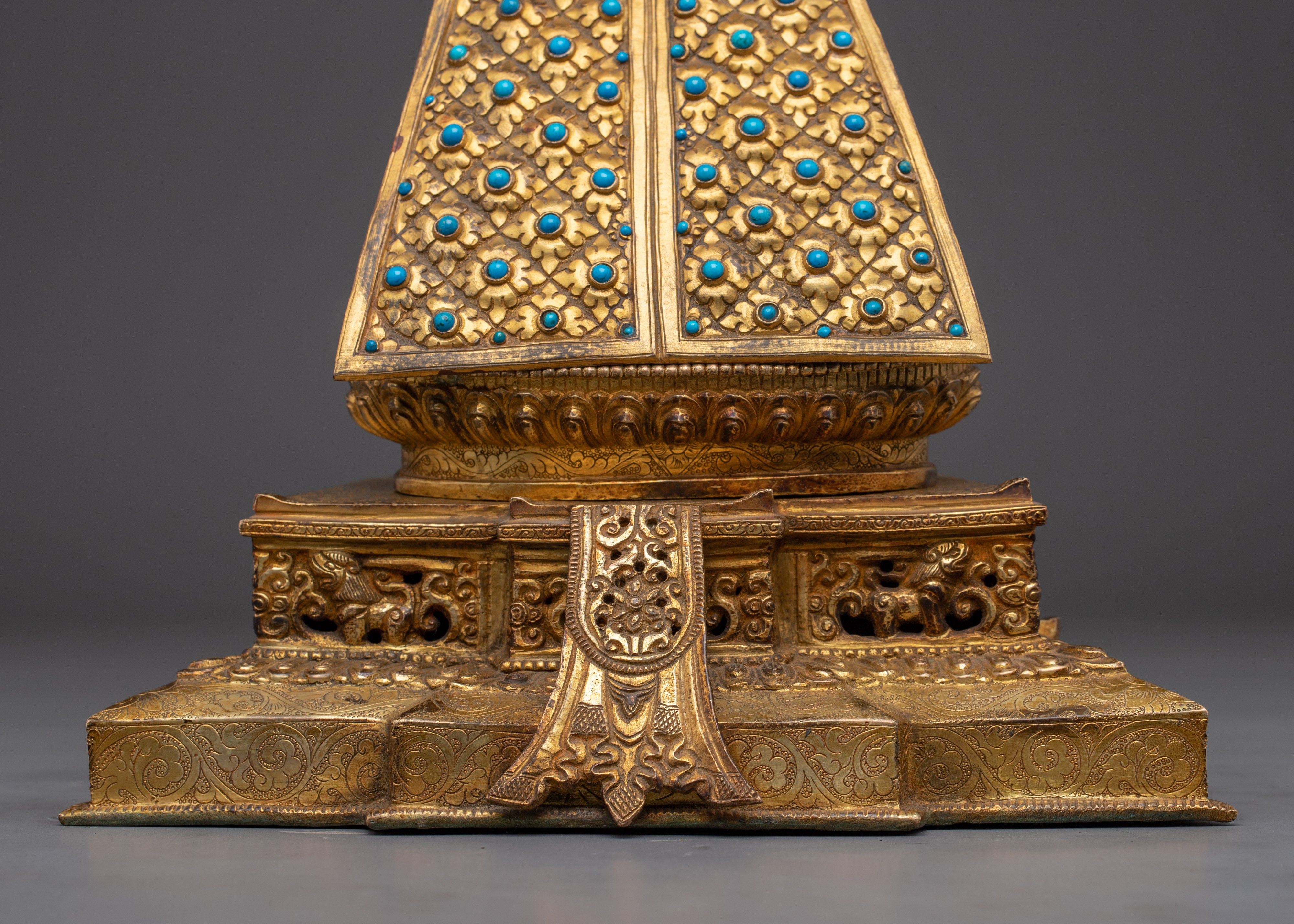 Majestic Shakyamuni buddha with Disciples and Throne for Spiritual Decor