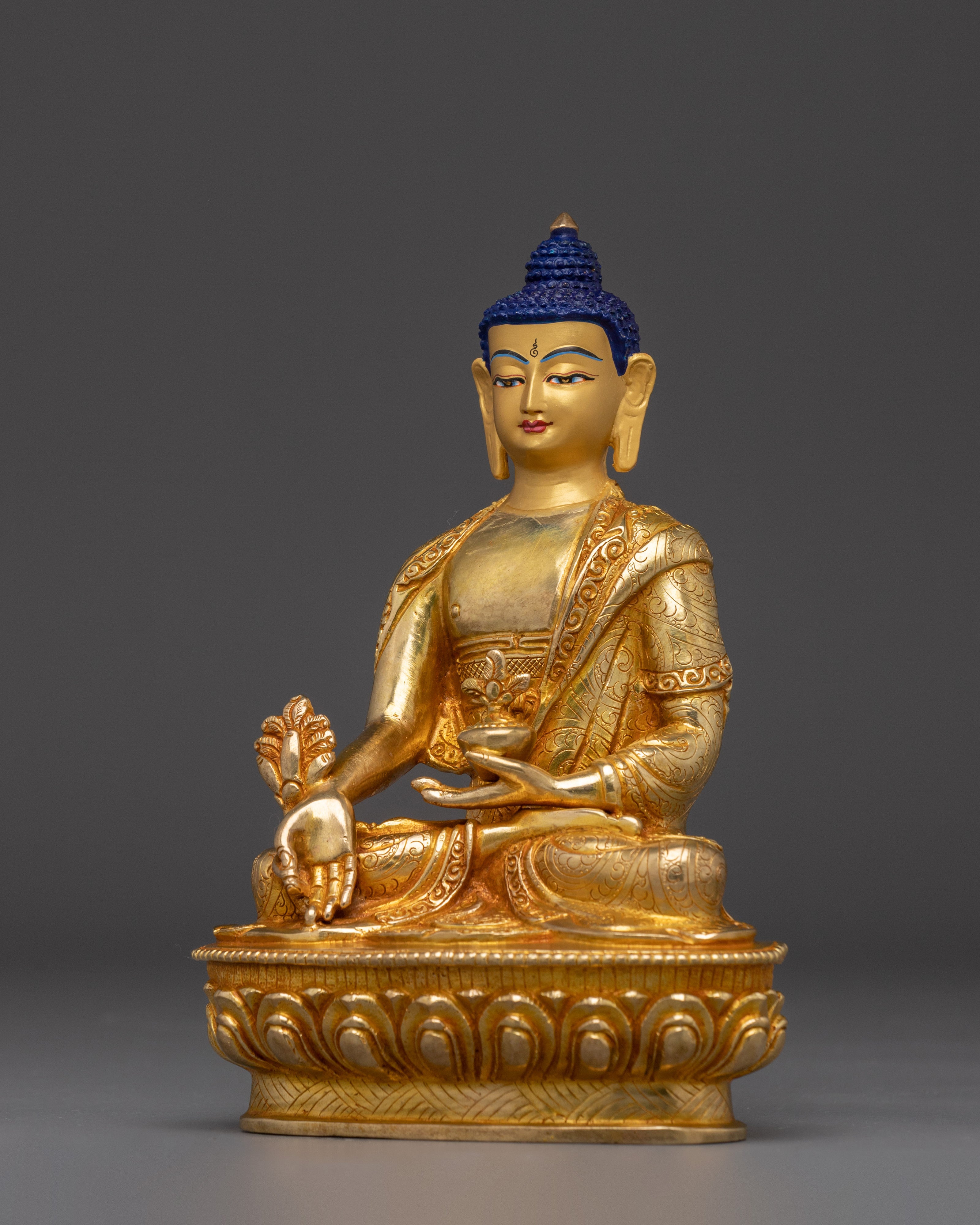 Himalayan Medicine Buddha Decor Statue | Bhaiṣajyaguru Artwork