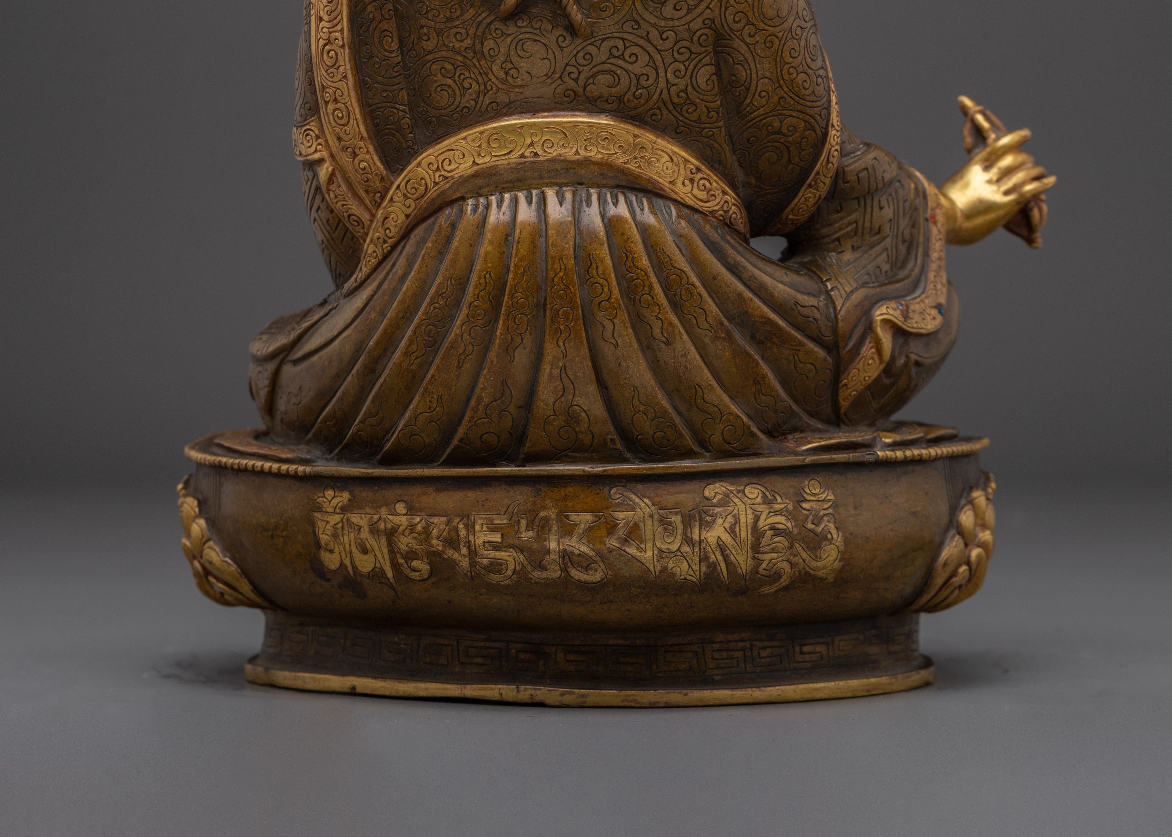 Himalayan Guru Rinpoche Artwork | Vajra Master Padmasambhava Statue
