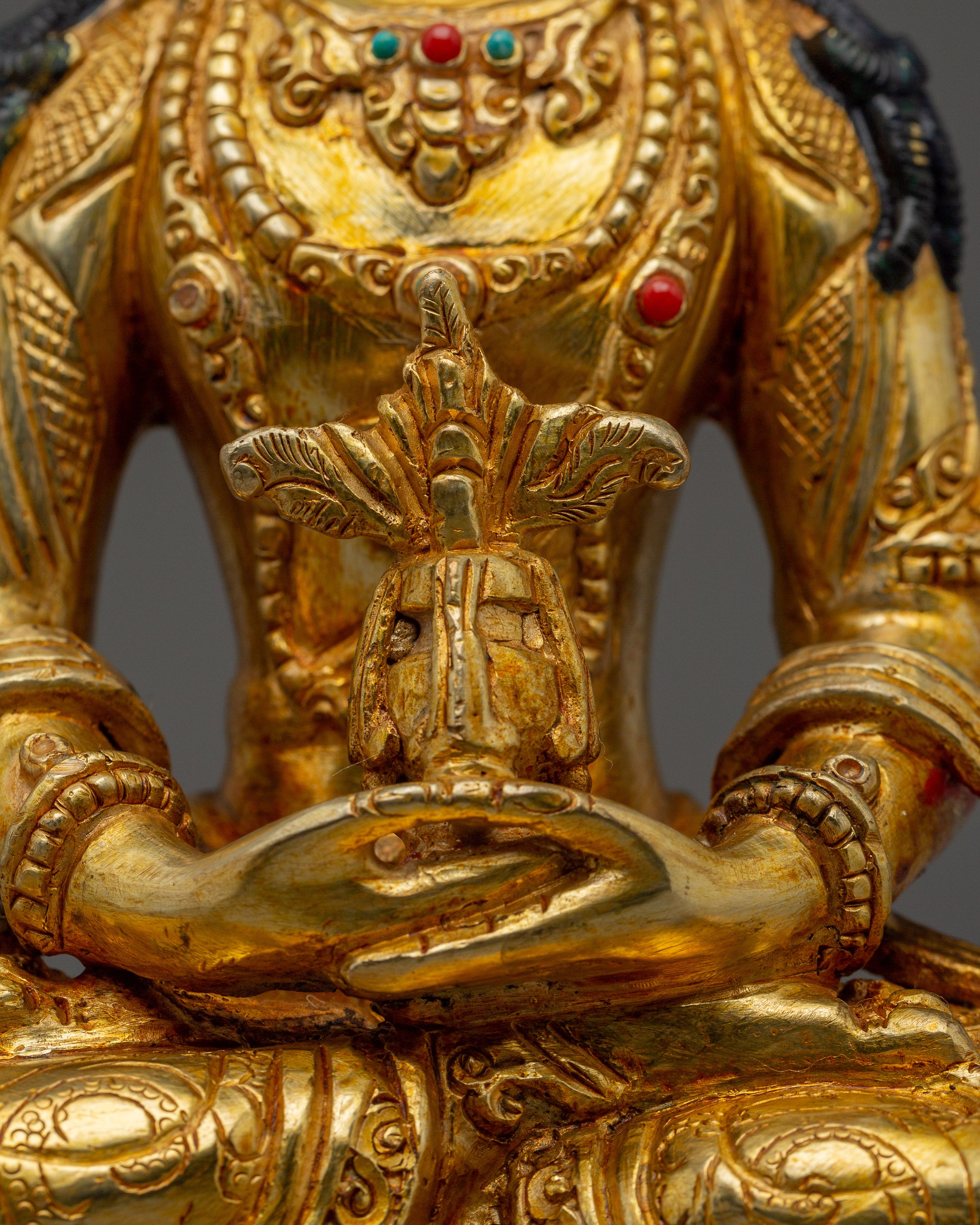 Healing Deity Amitayus Artwork | Traditional Himalayan Statue