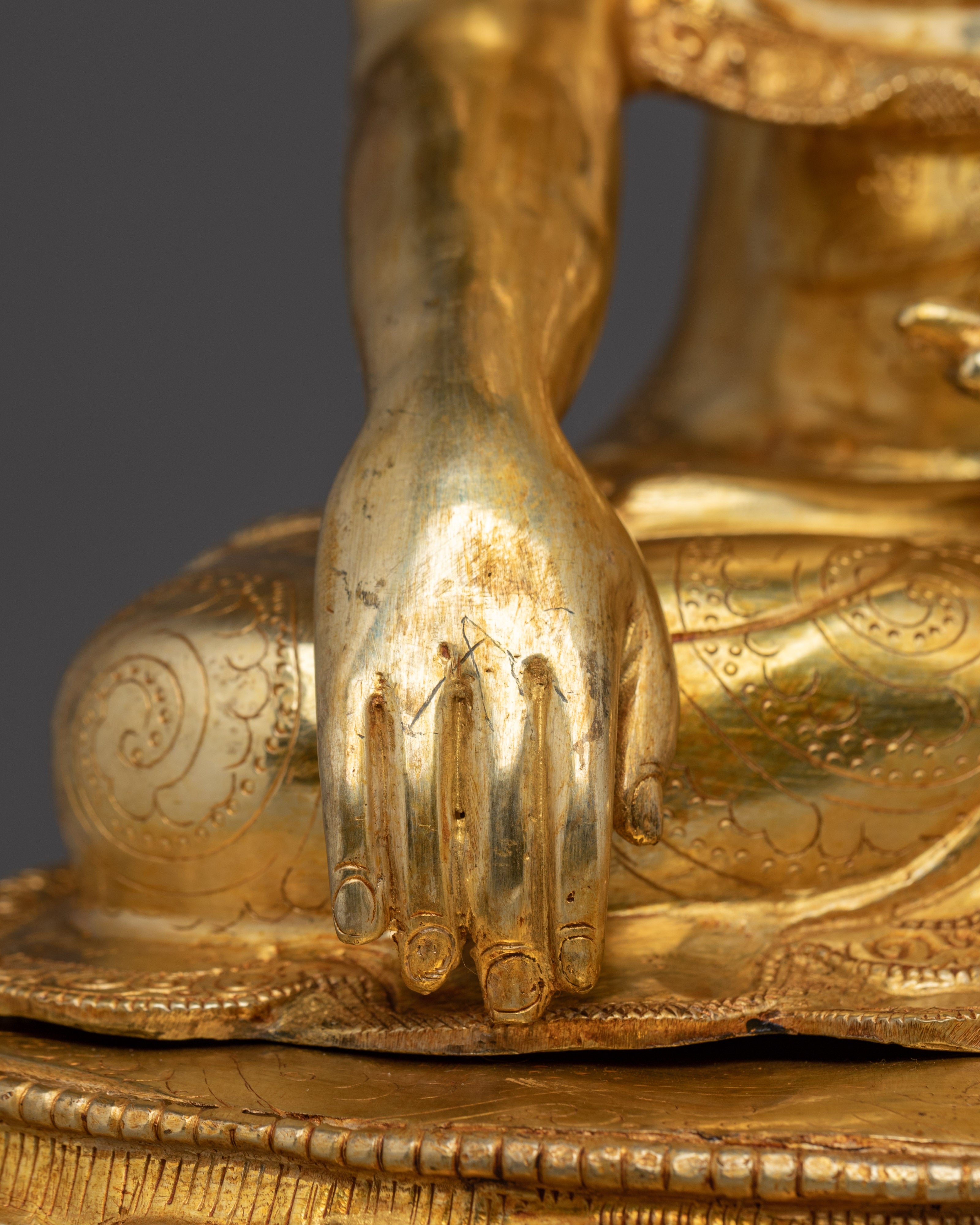 Radiant Crown Shakyamuni Buddha Statue | Sage of the Shakyas