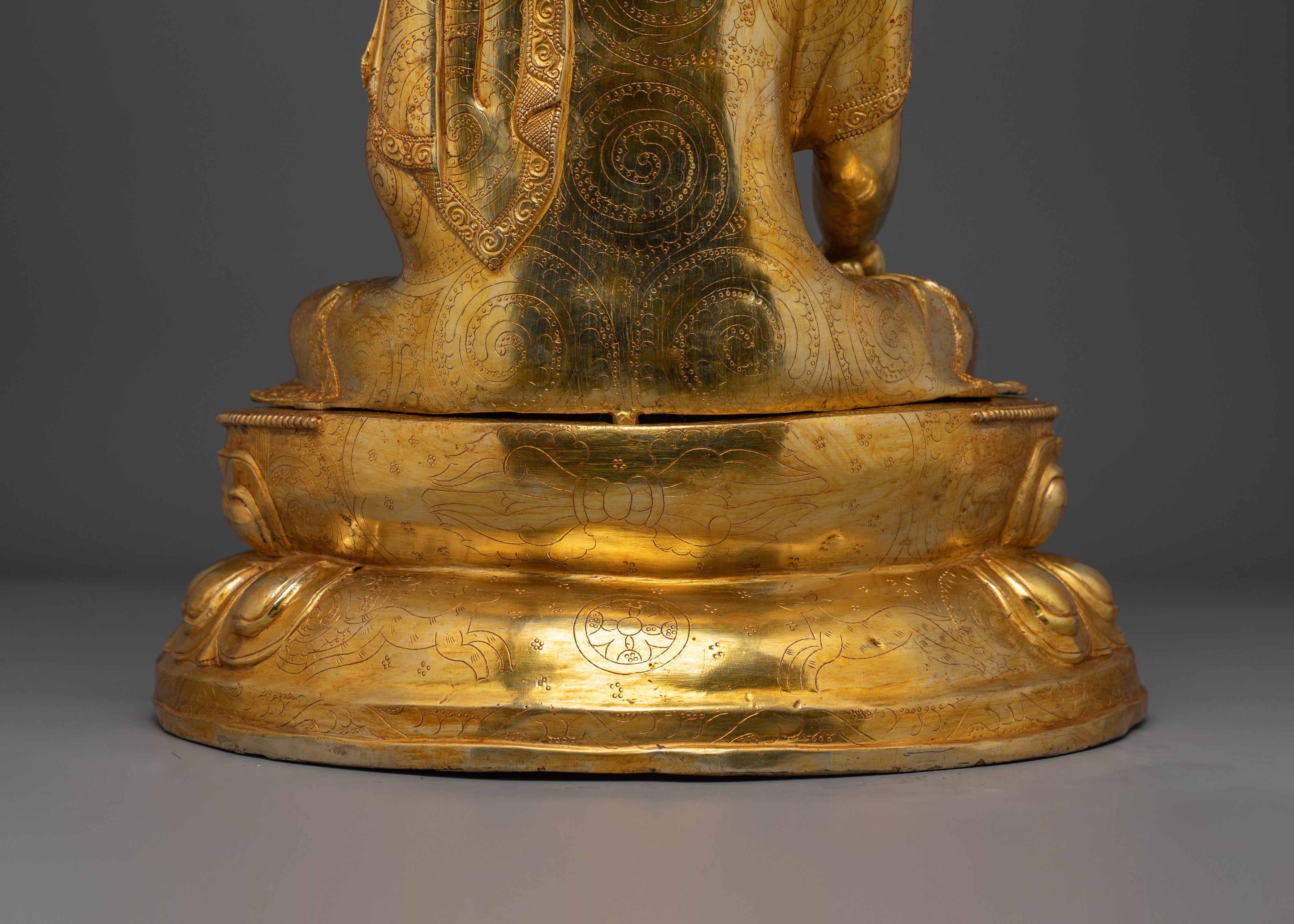 Radiant Crown Shakyamuni Buddha Statue | Sage of the Shakyas