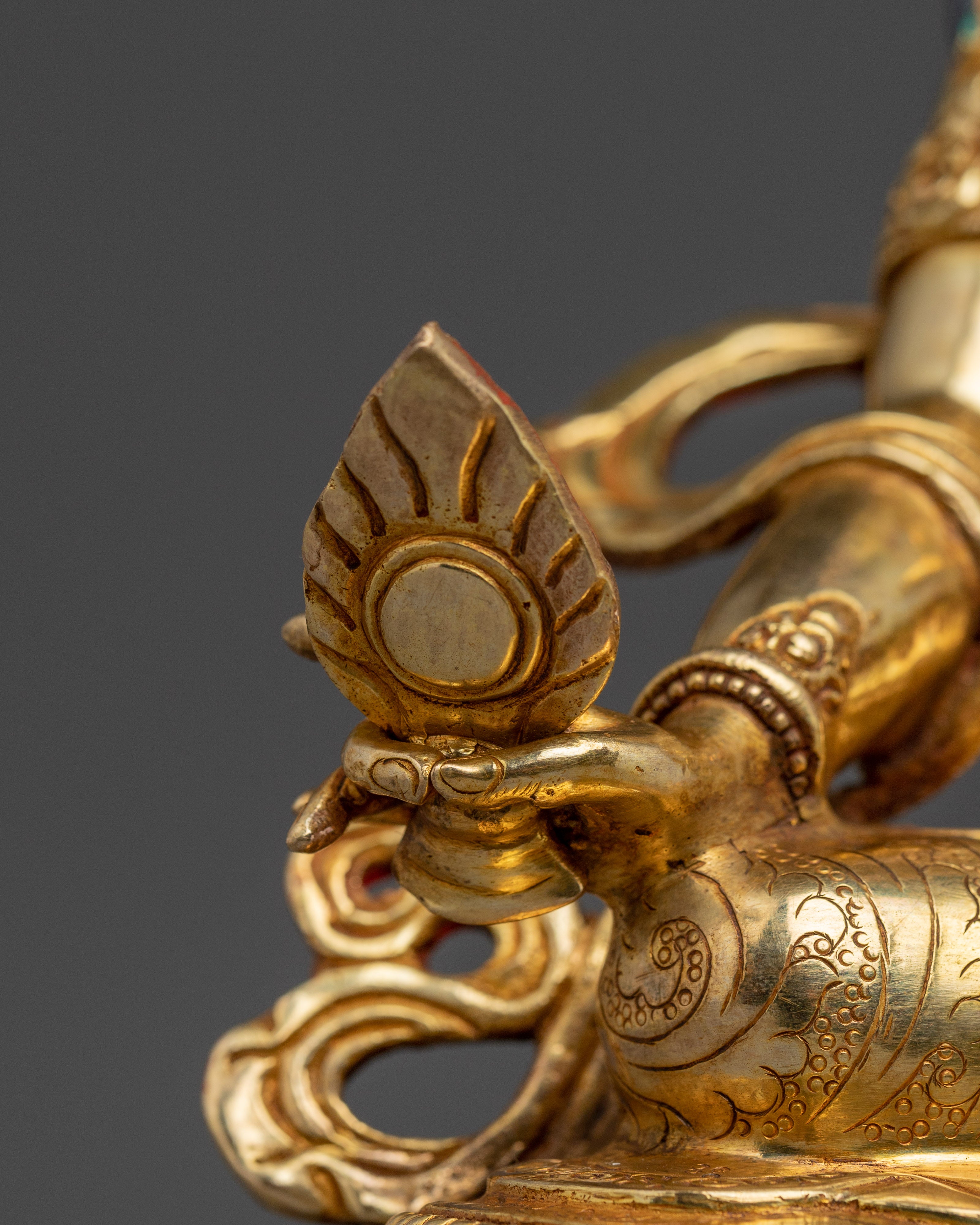 White Parasol Bodhisattva Dukar | Sitatapatra Statue