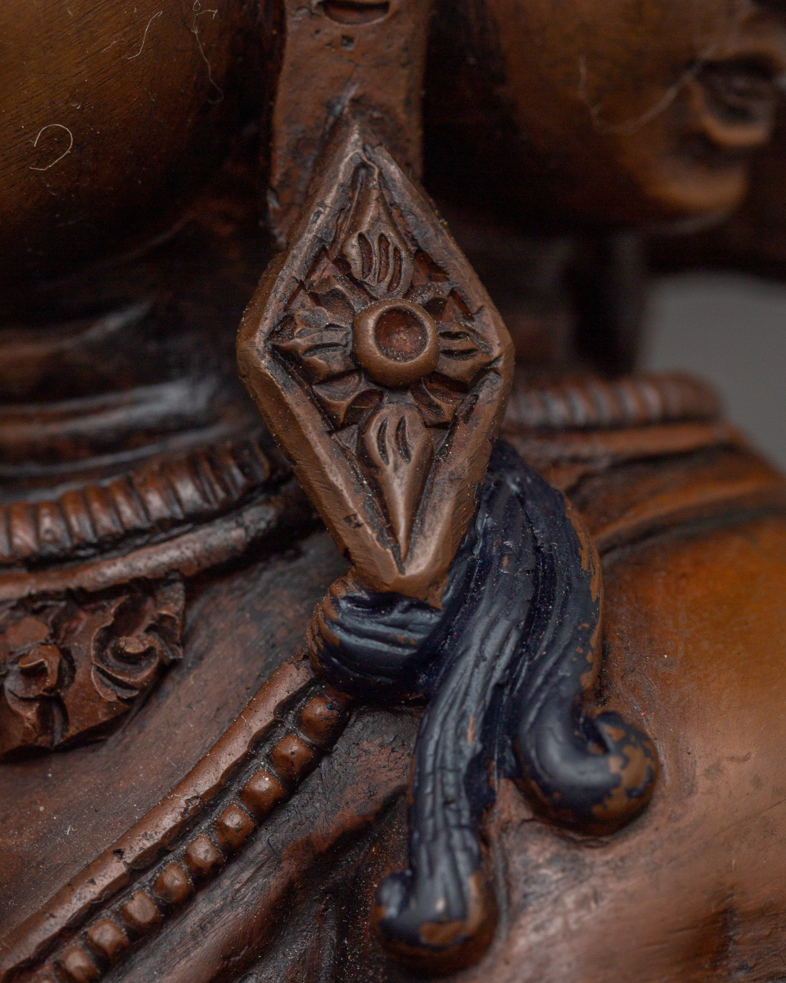 Oxidized Ushnishavijaya Statue | Multi-armed Namgyalma Artwork