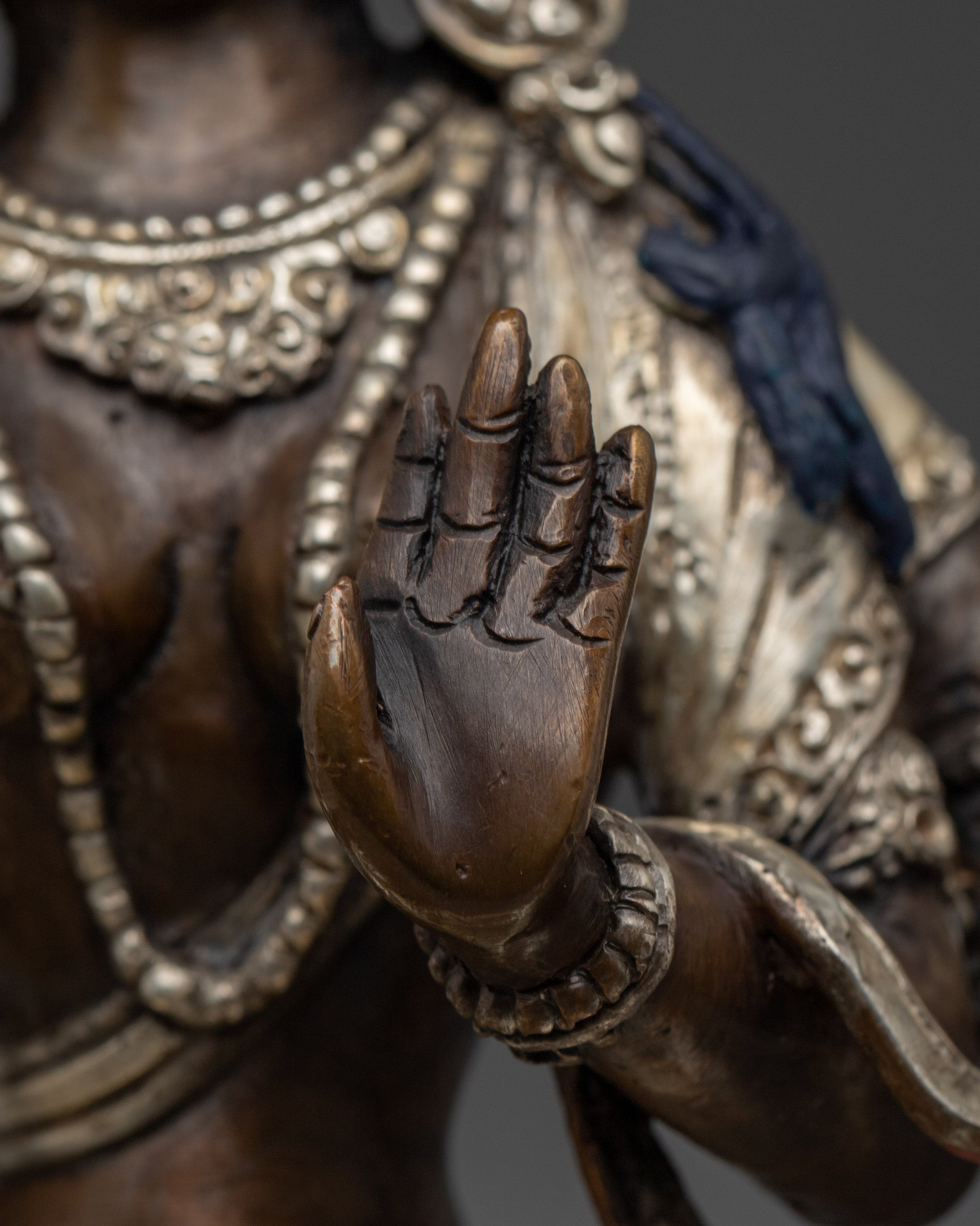 Prosperity Goddess Laxmi Statue | Feminine Energy