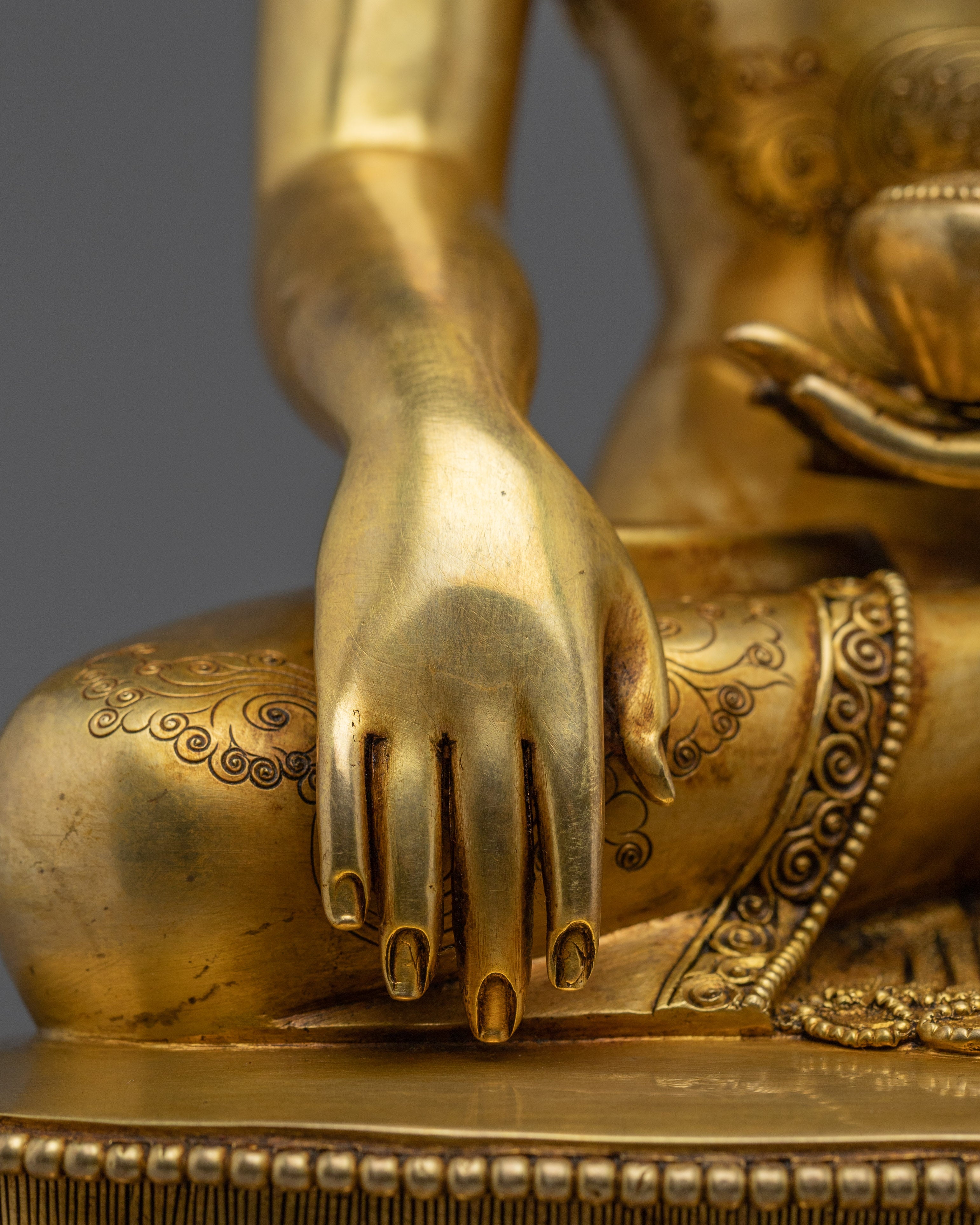 Serene Shakyamuni Buddha Art | Enlightenment Symbol Gautama Buddha