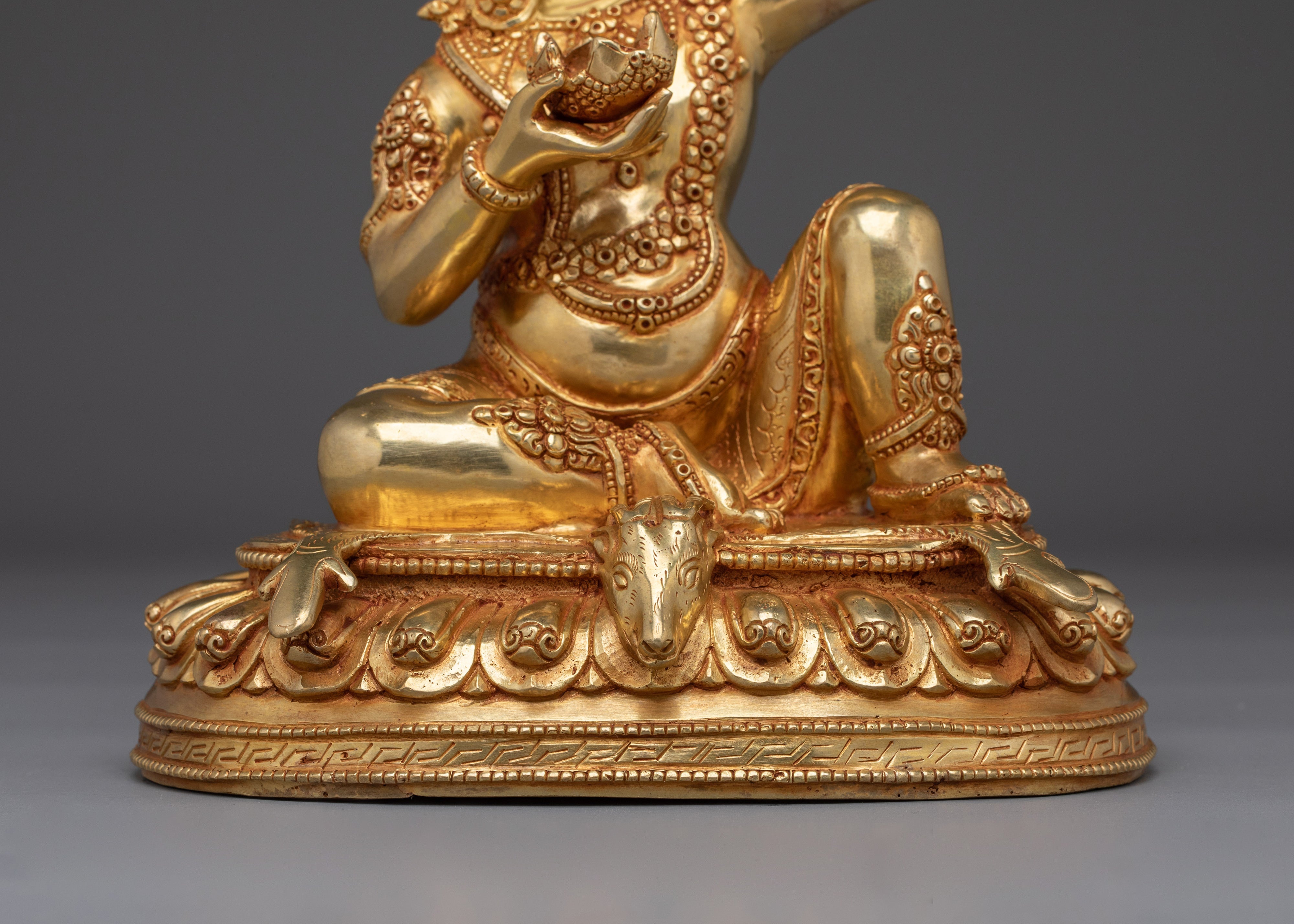 Yogi practitioner Virupa Statue | Spiritual attainment