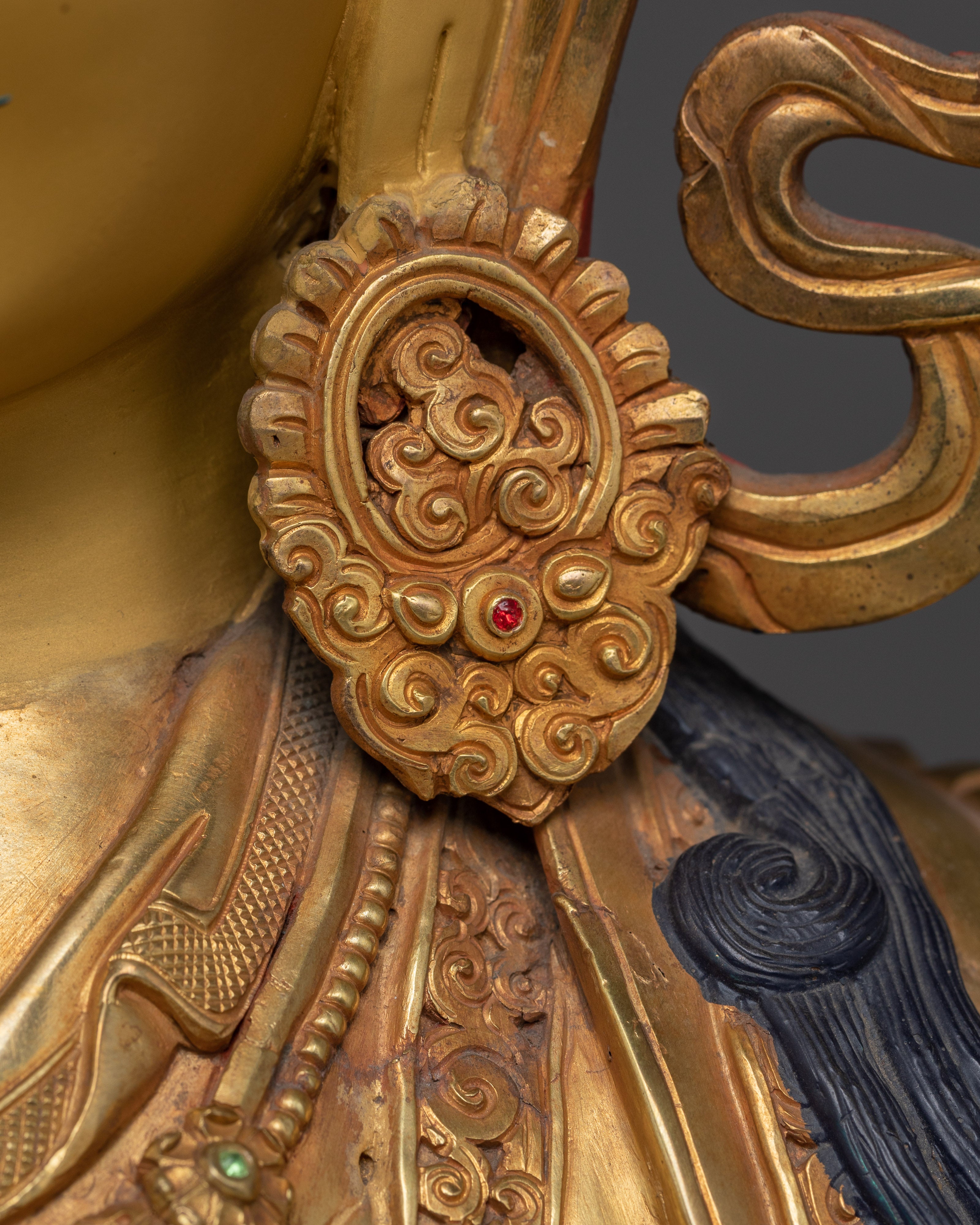 Spiritual Protector Guru Rinpoche Figurine | The Tantric Sage of Himalayan Buddhism