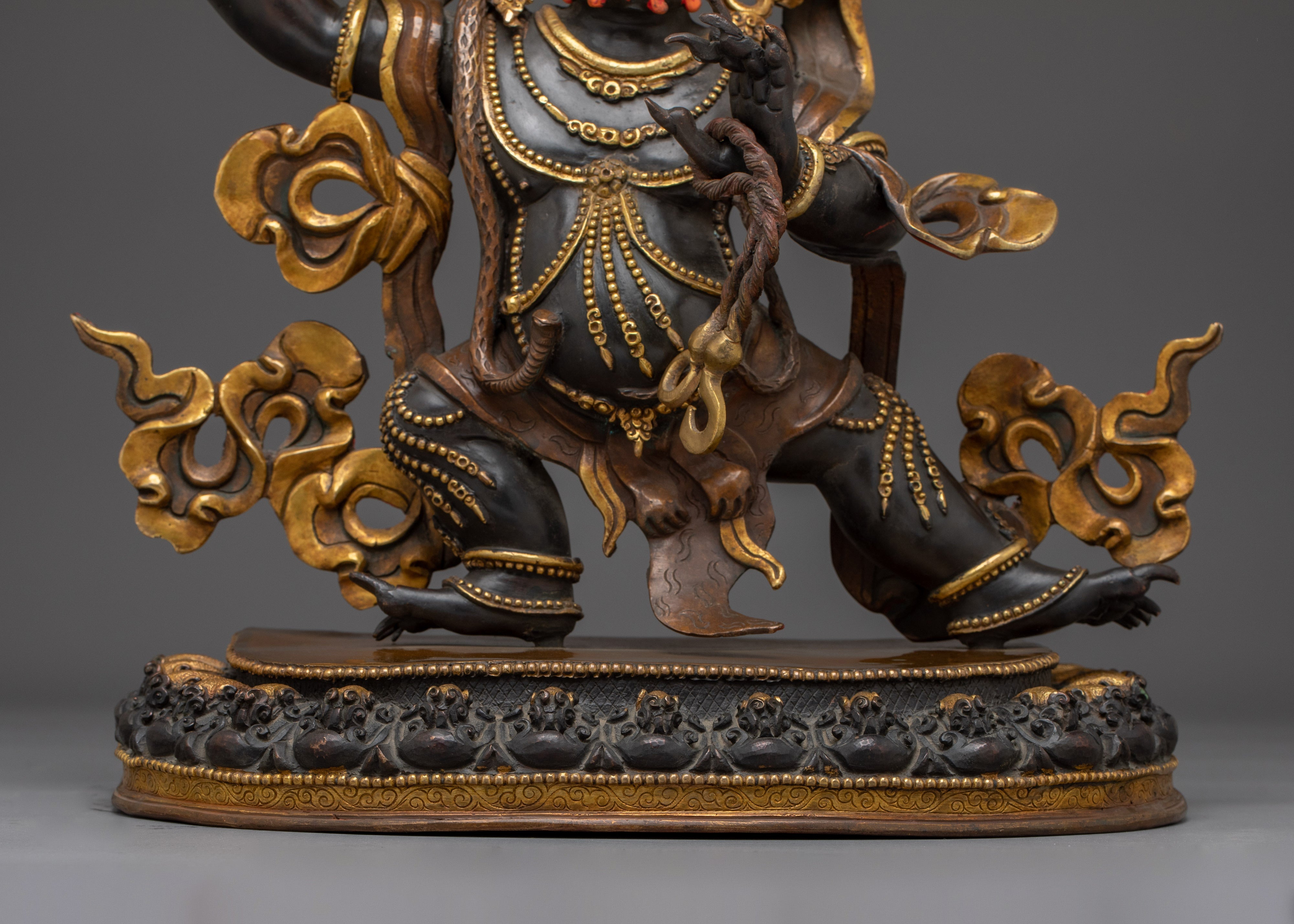Guardian of the Dharma Vajrapani | Wrathful protector