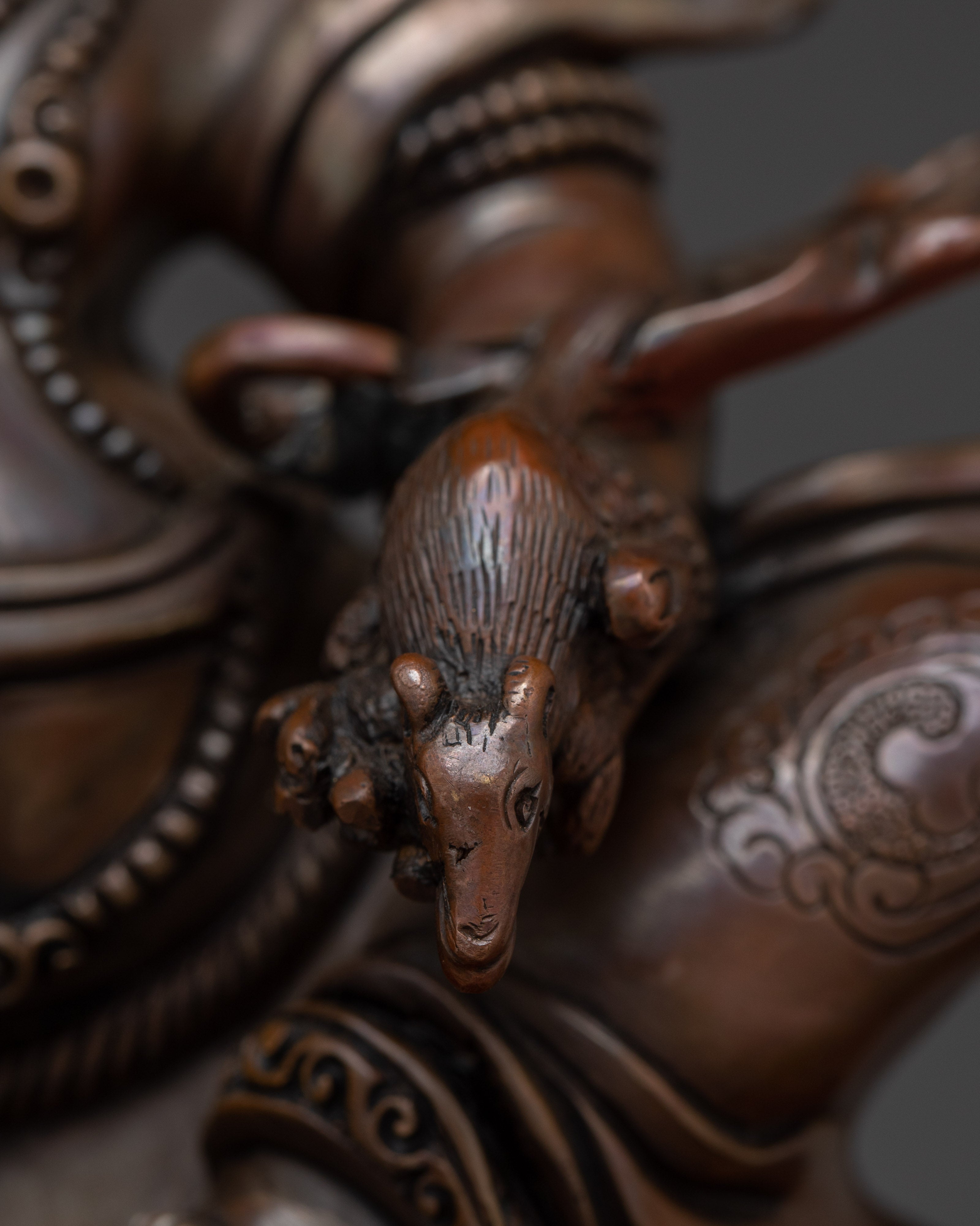 Welalth Guardian White Dzambhala Statue | Abundance Symbol