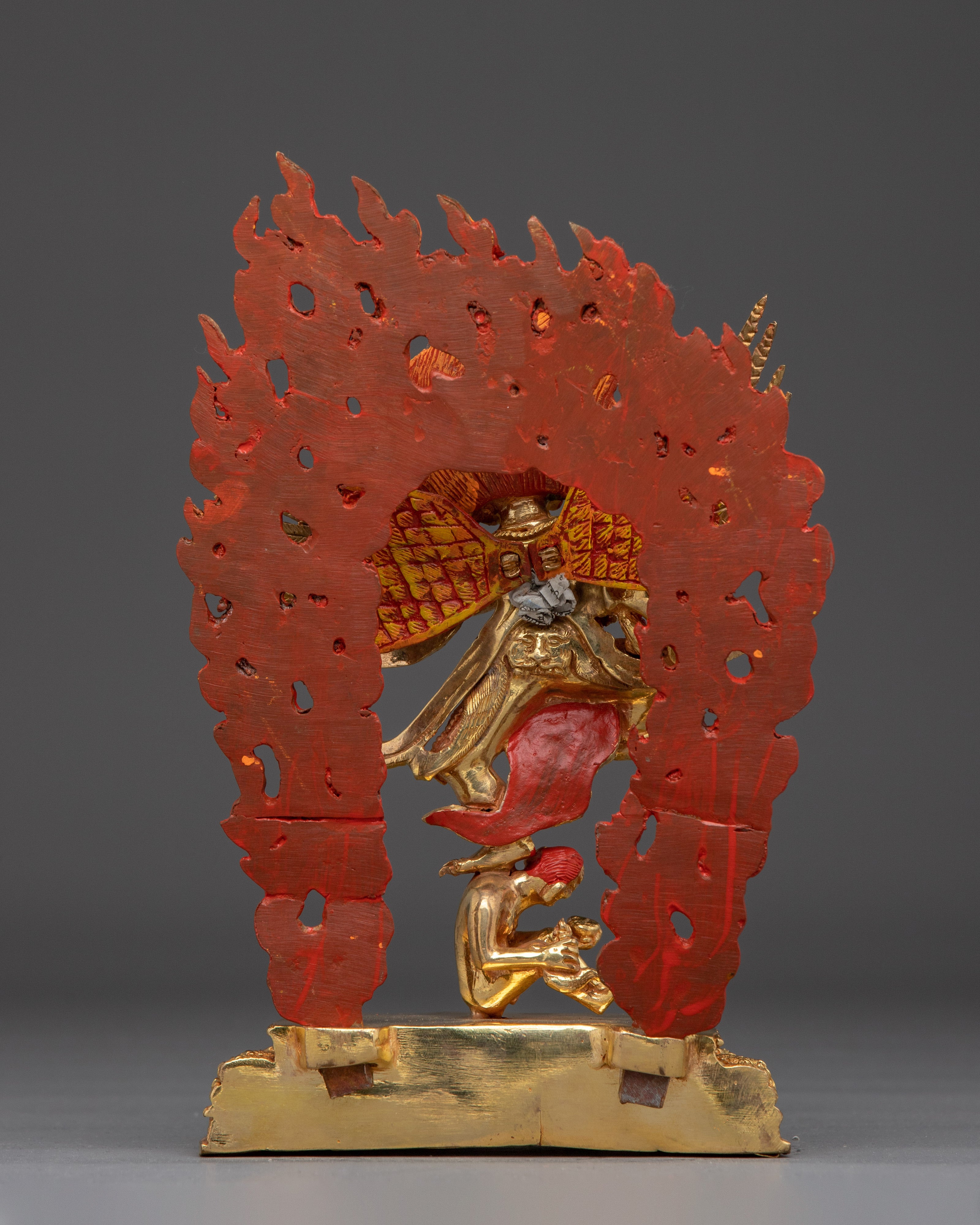 Vajrayana protector Garuda | Tantric protector Deity
