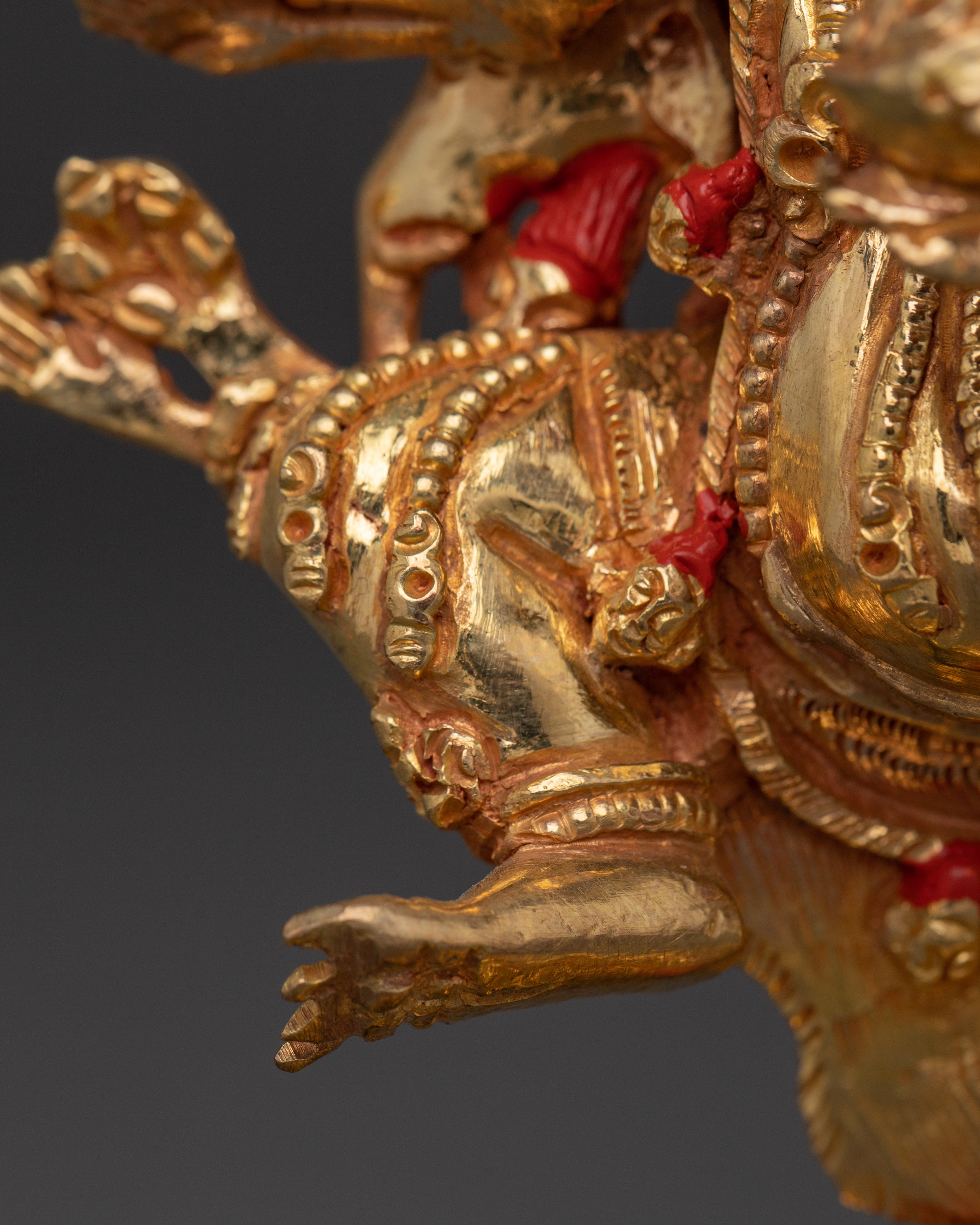 Vajrayana protector Garuda | Tantric protector Deity