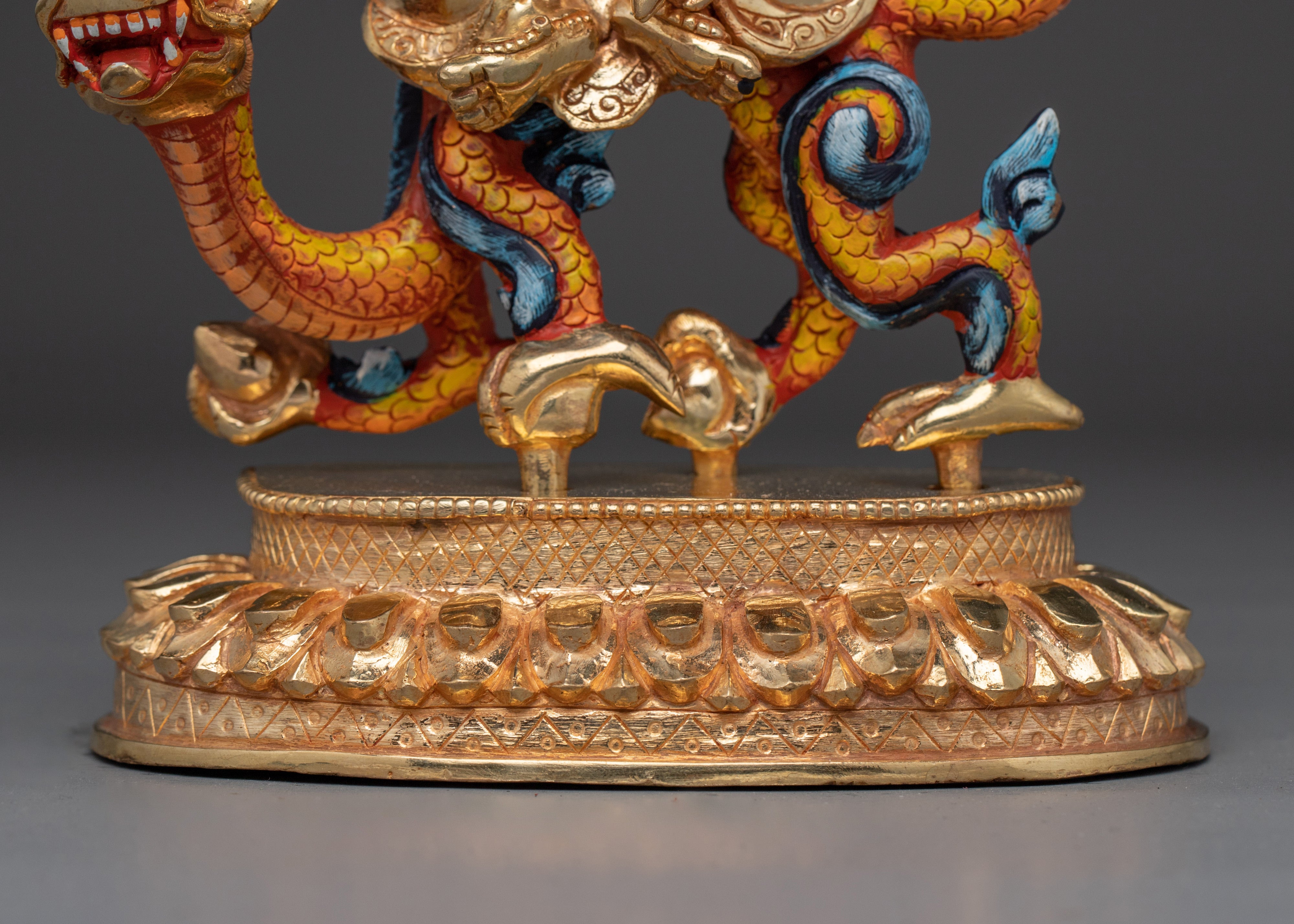 Deity of Generosity White Dzambhala | Tibetan wealth god