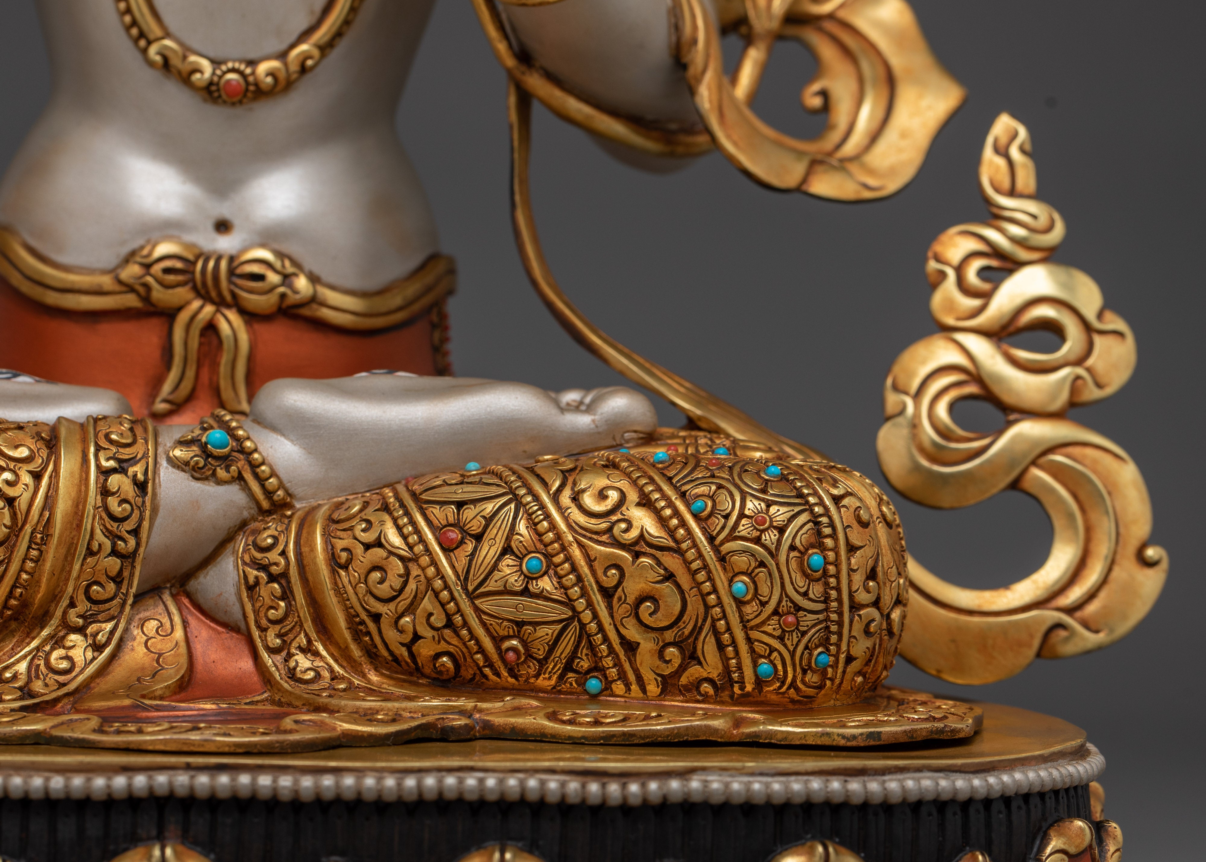 Serene Sita Tara Statue | White Tara - Tibetan Healing Deity