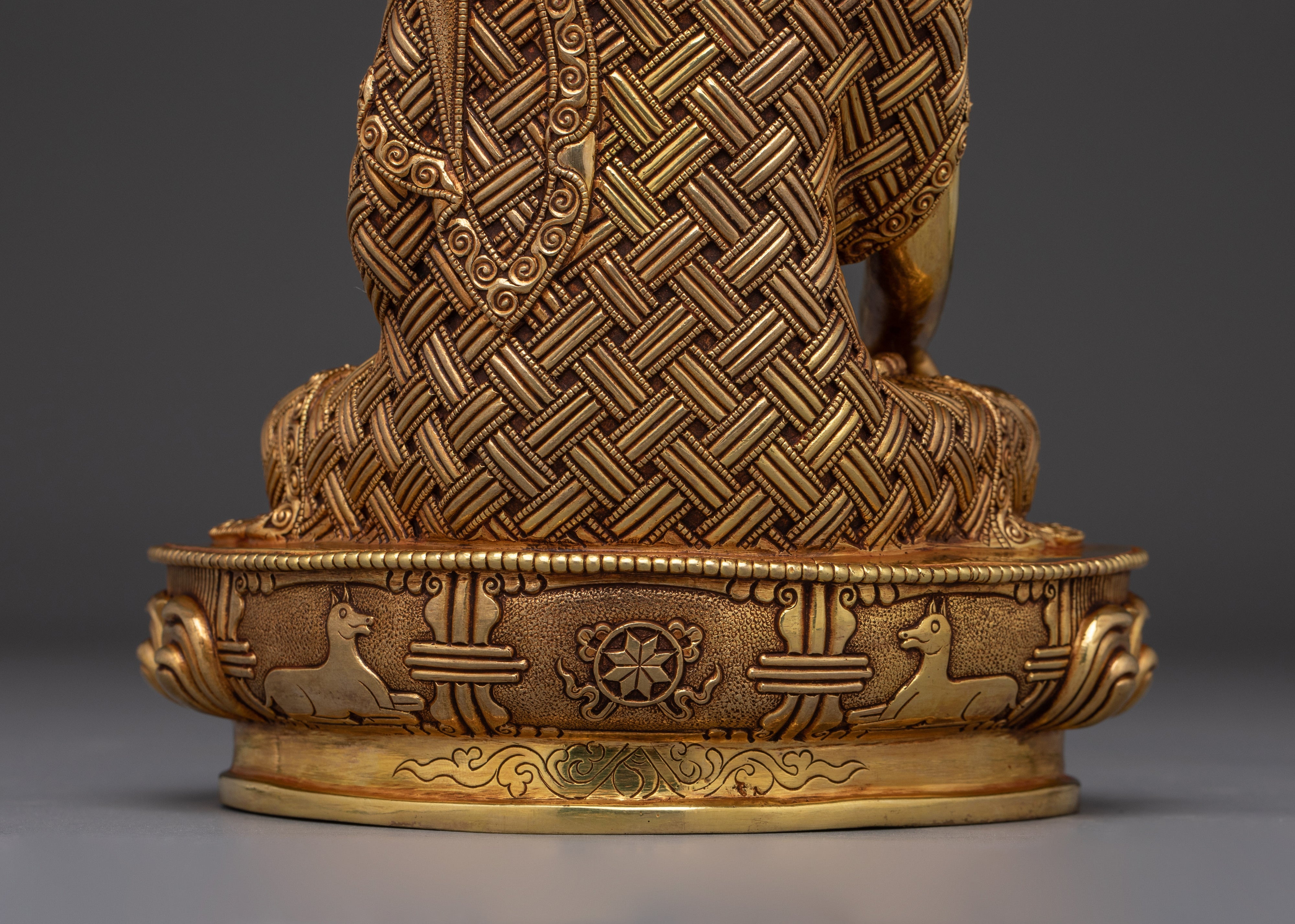 Authentic Shakyamuni Buddha Statue for Buddhist Spirituality