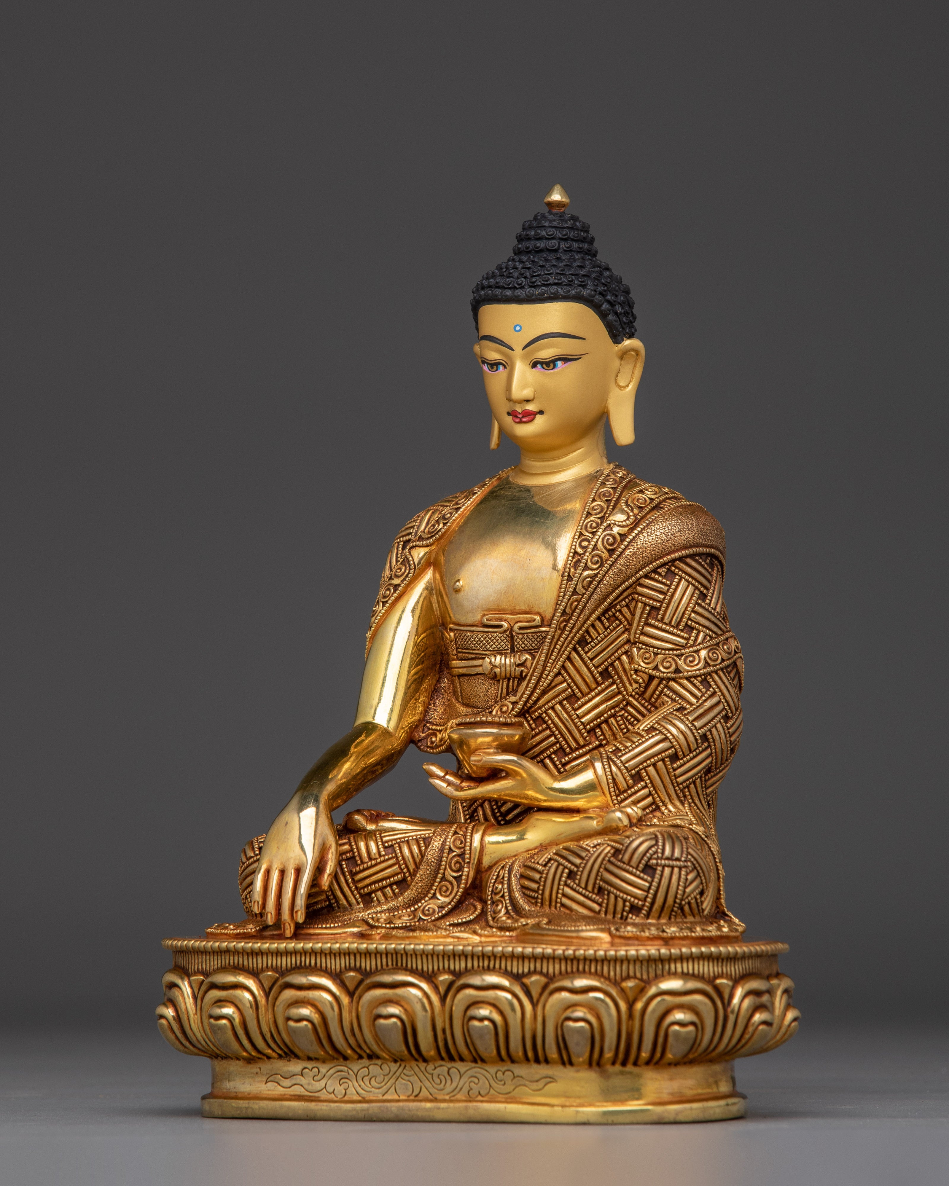 Authentic Shakyamuni Buddha Statue for Buddhist Spirituality