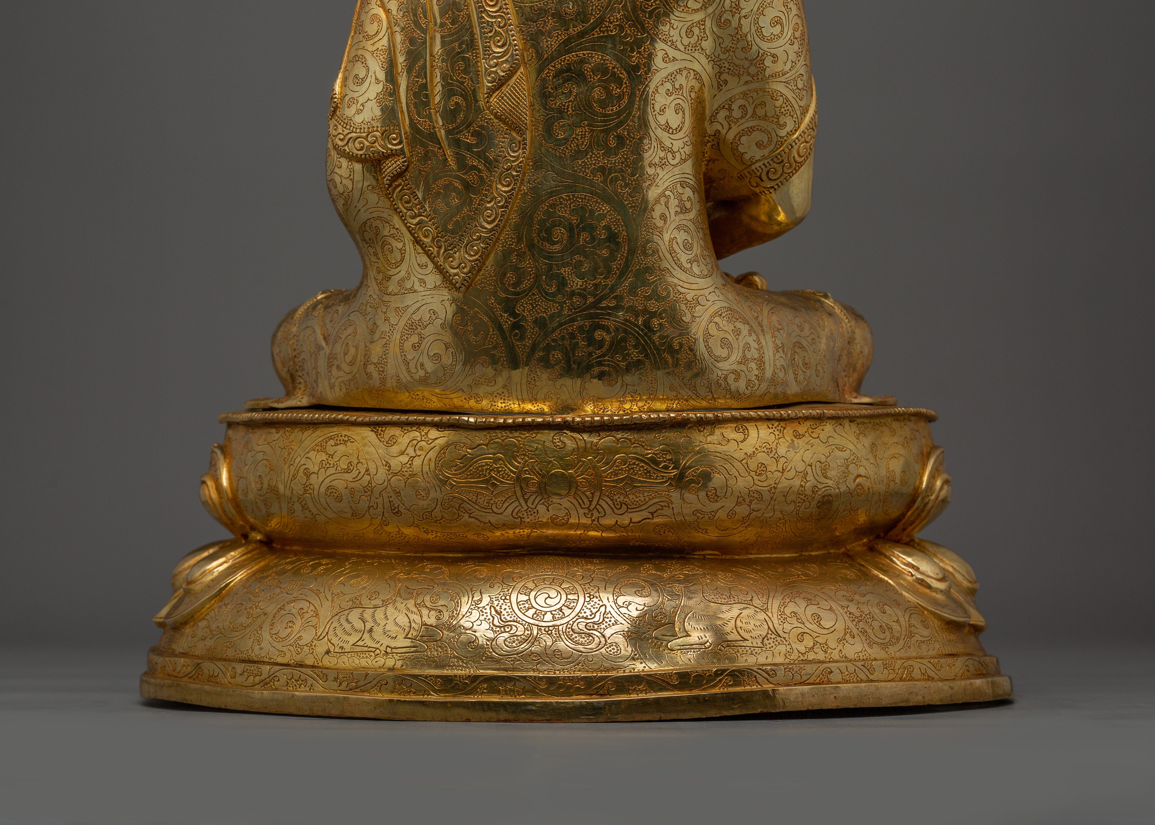 Peaceful deity Amitabha Buddha | Spiritual compassion