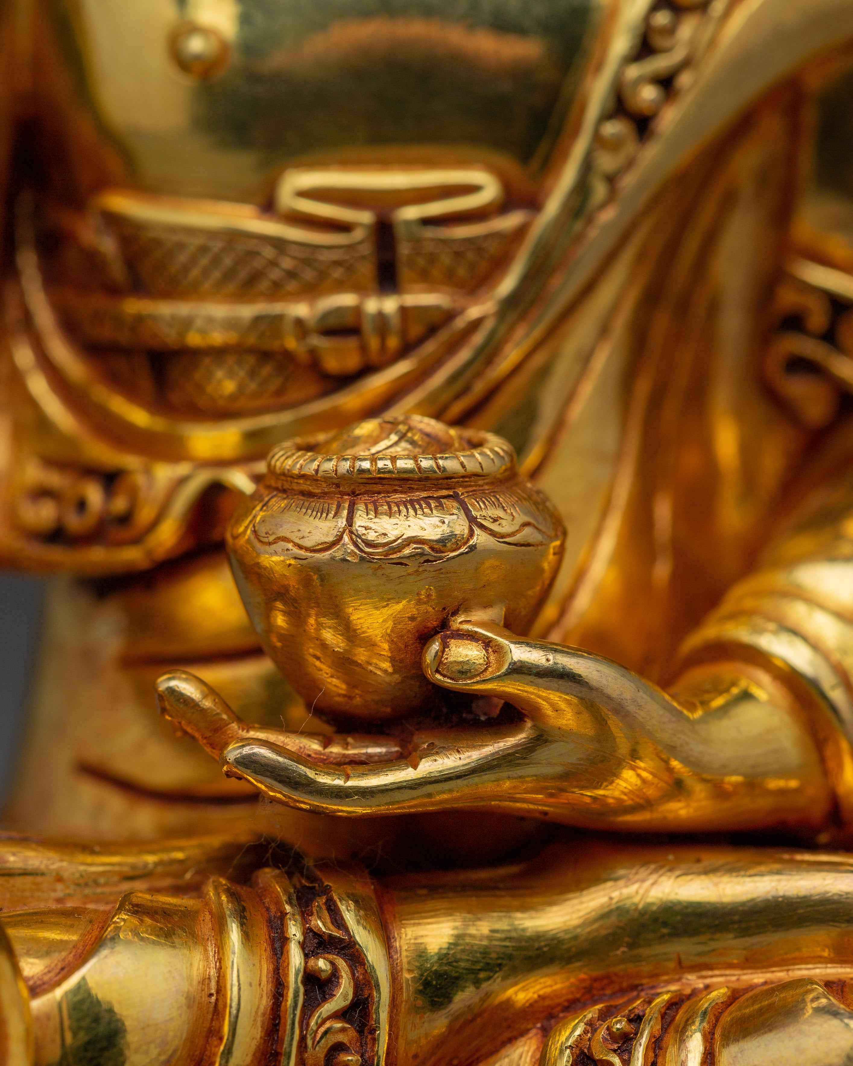 Shakyamuni Buddha Buddhist Spiritual Statue | Historical Gautama Buddha