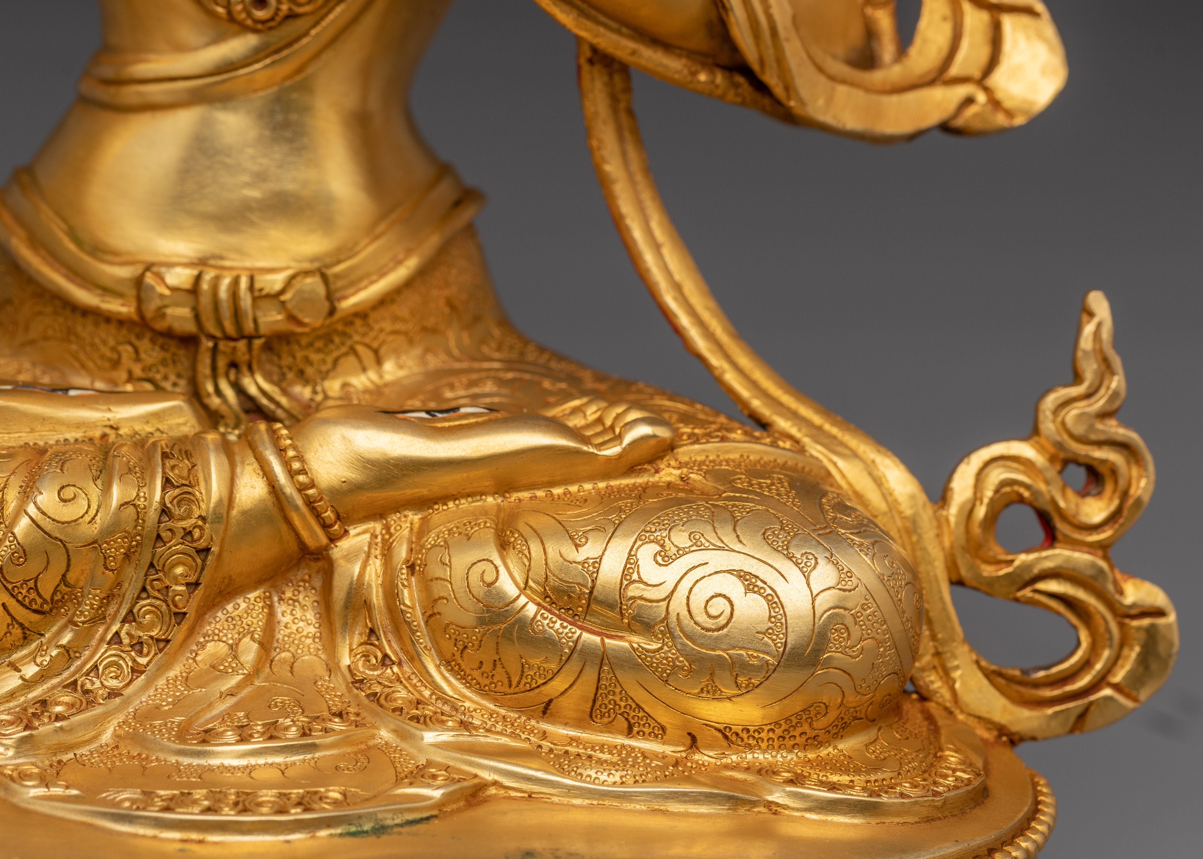 Tranquil Sita Tara Statue | Buddhist Decoration Artwork