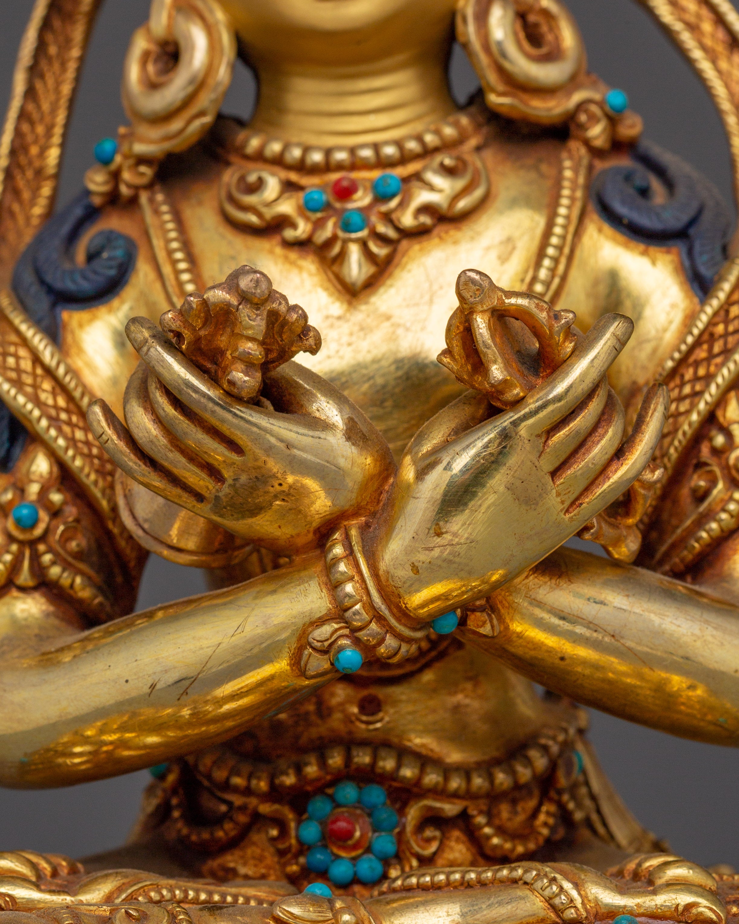 Serene Vajradhara Statue | Buddhist Spiritual Decoration