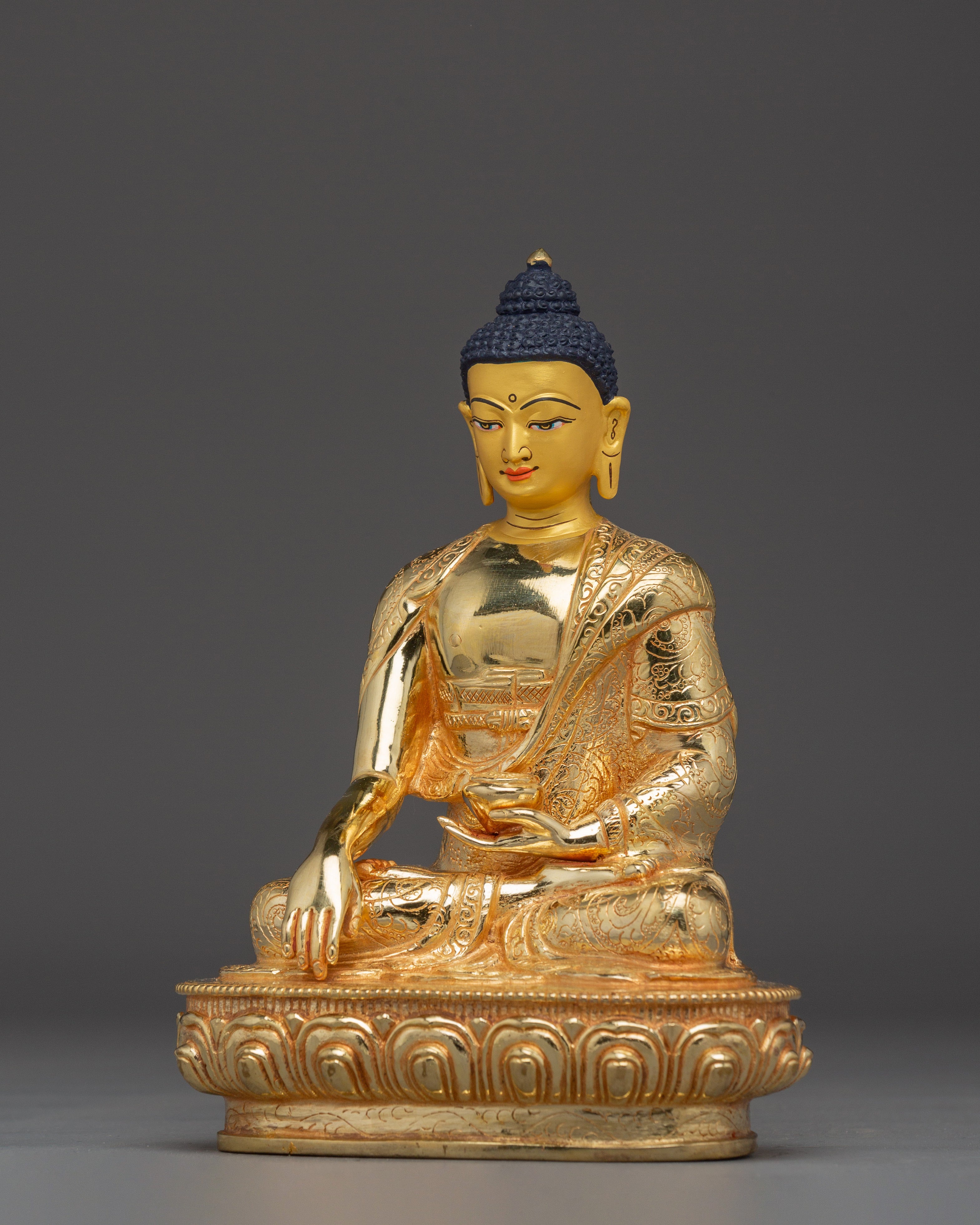 Vajrayana Buddhist Shakyamuni buddha | Peaceful deity