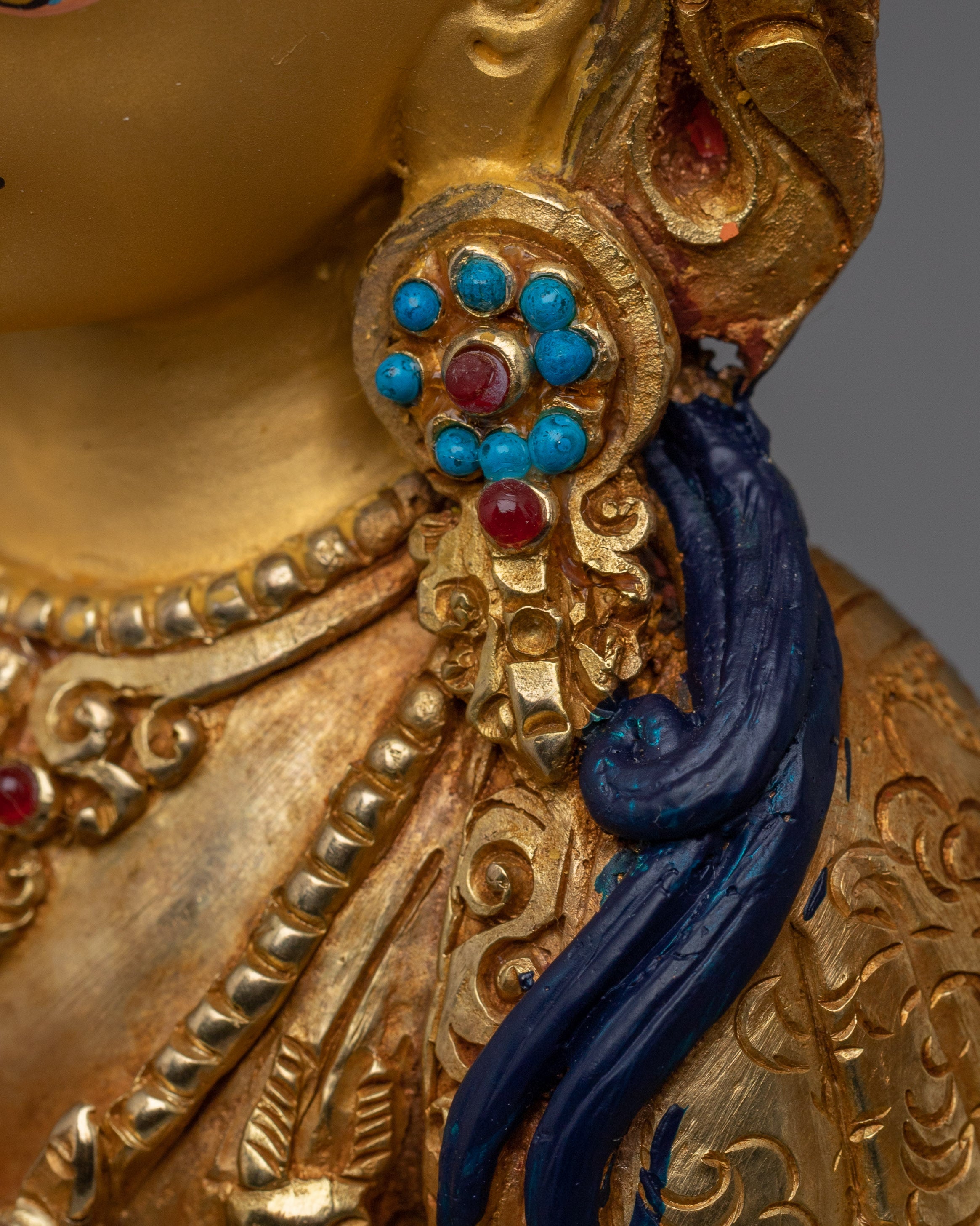 Sacred Buddhist Art of Chenrezig | The one who looks with unwavering eye