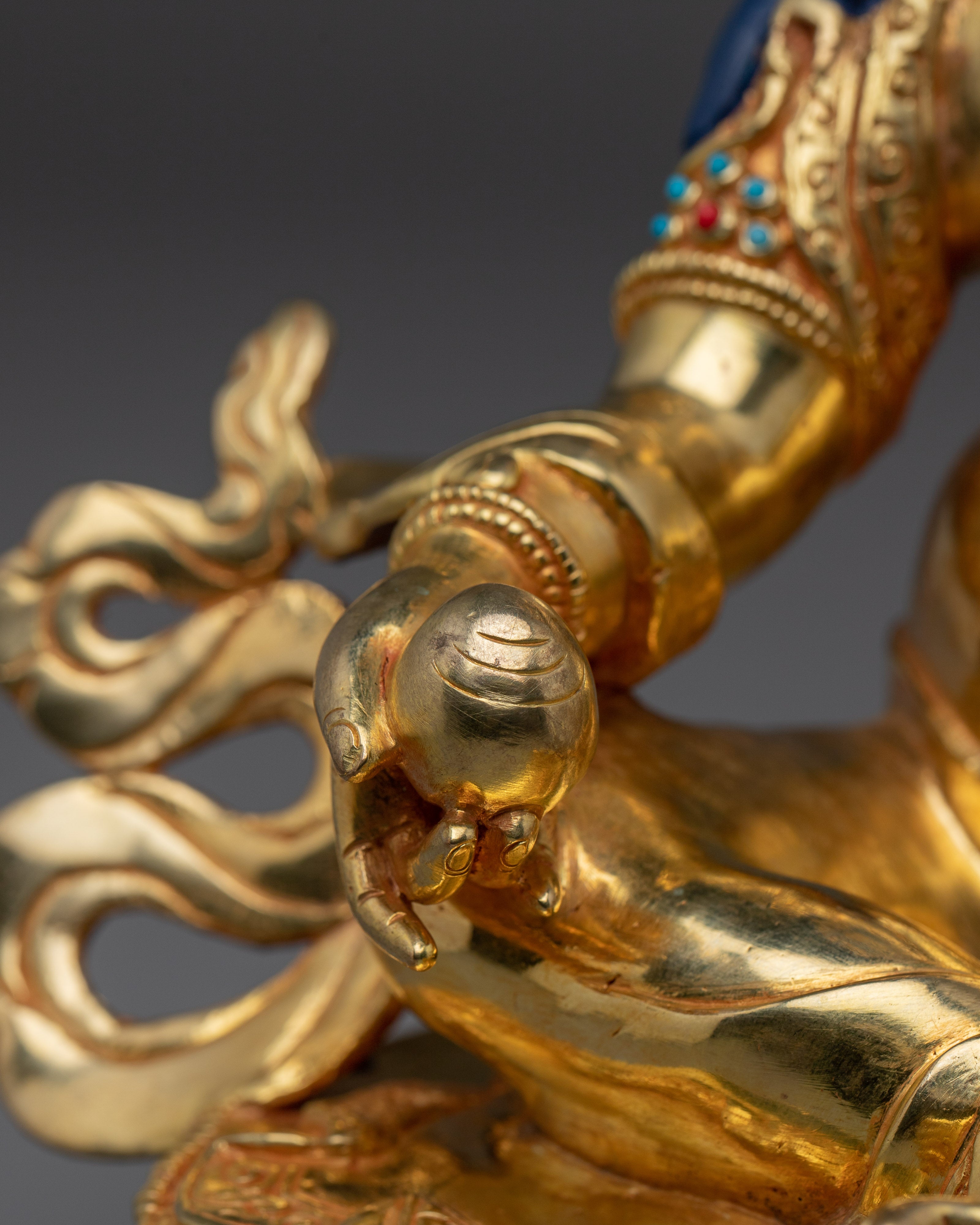 Buddhist Revered Wealth Deity Dzambhala Statue for Abundance and Prosperity