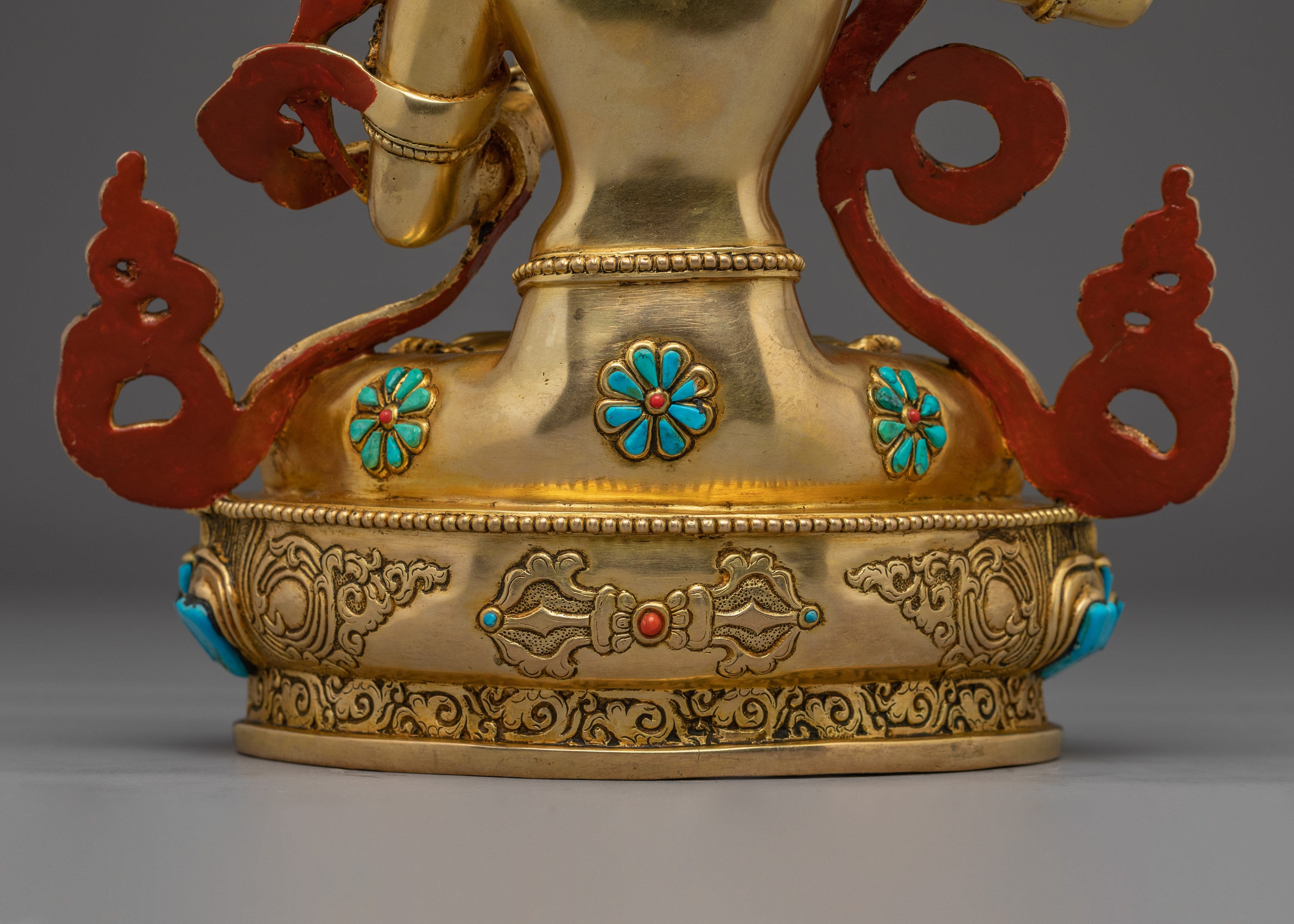 Golden Statue of Manjushri | Supreme Wisdom Bodhisattva