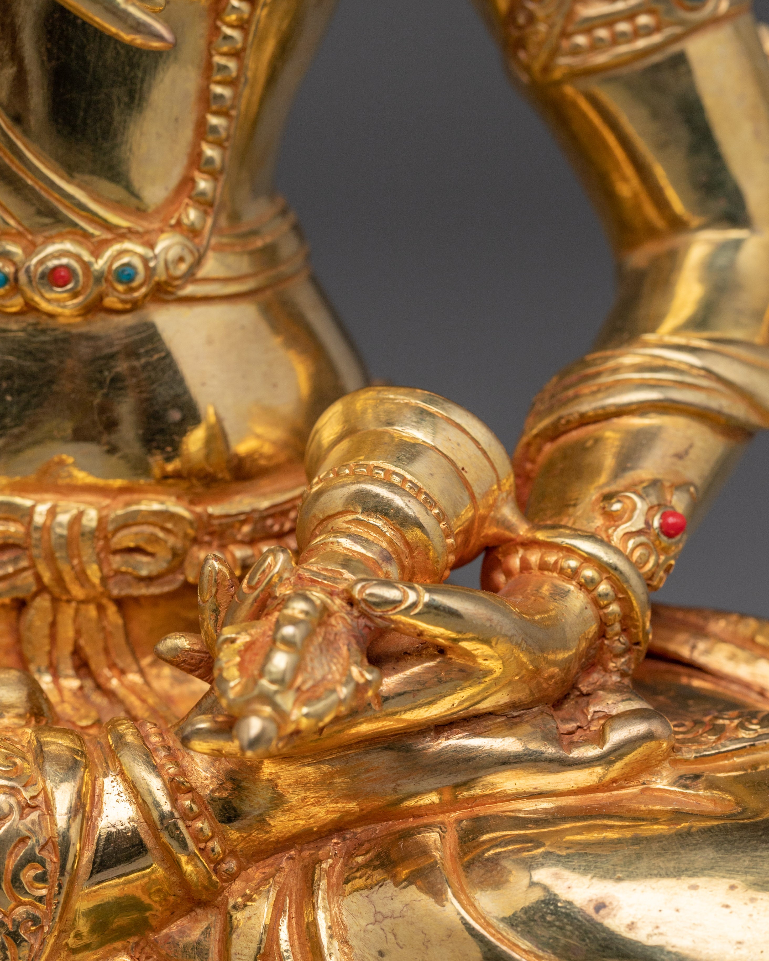 Golden statue of Vajrasattva | Dorje Sempa - Embodiment of Purification