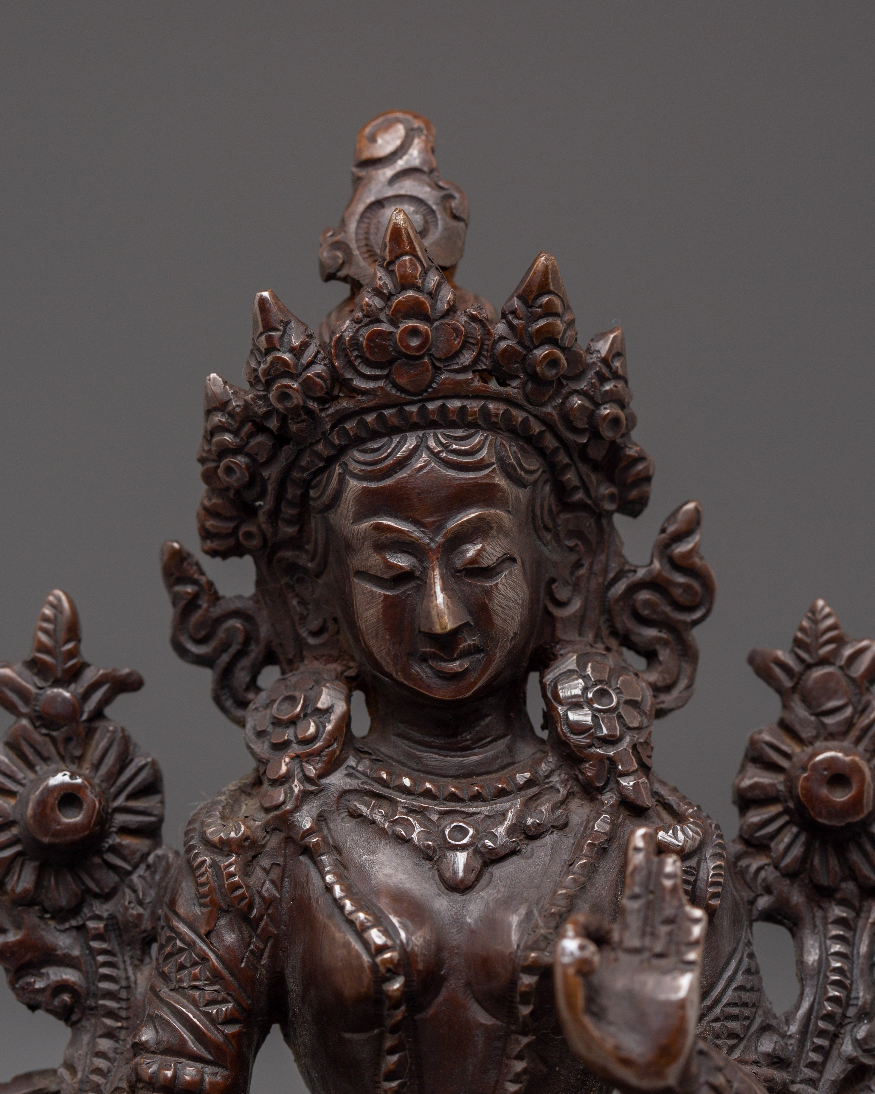 Shyama Tara Peaceful Decor Statue | Buddhist Spiritual Artwork