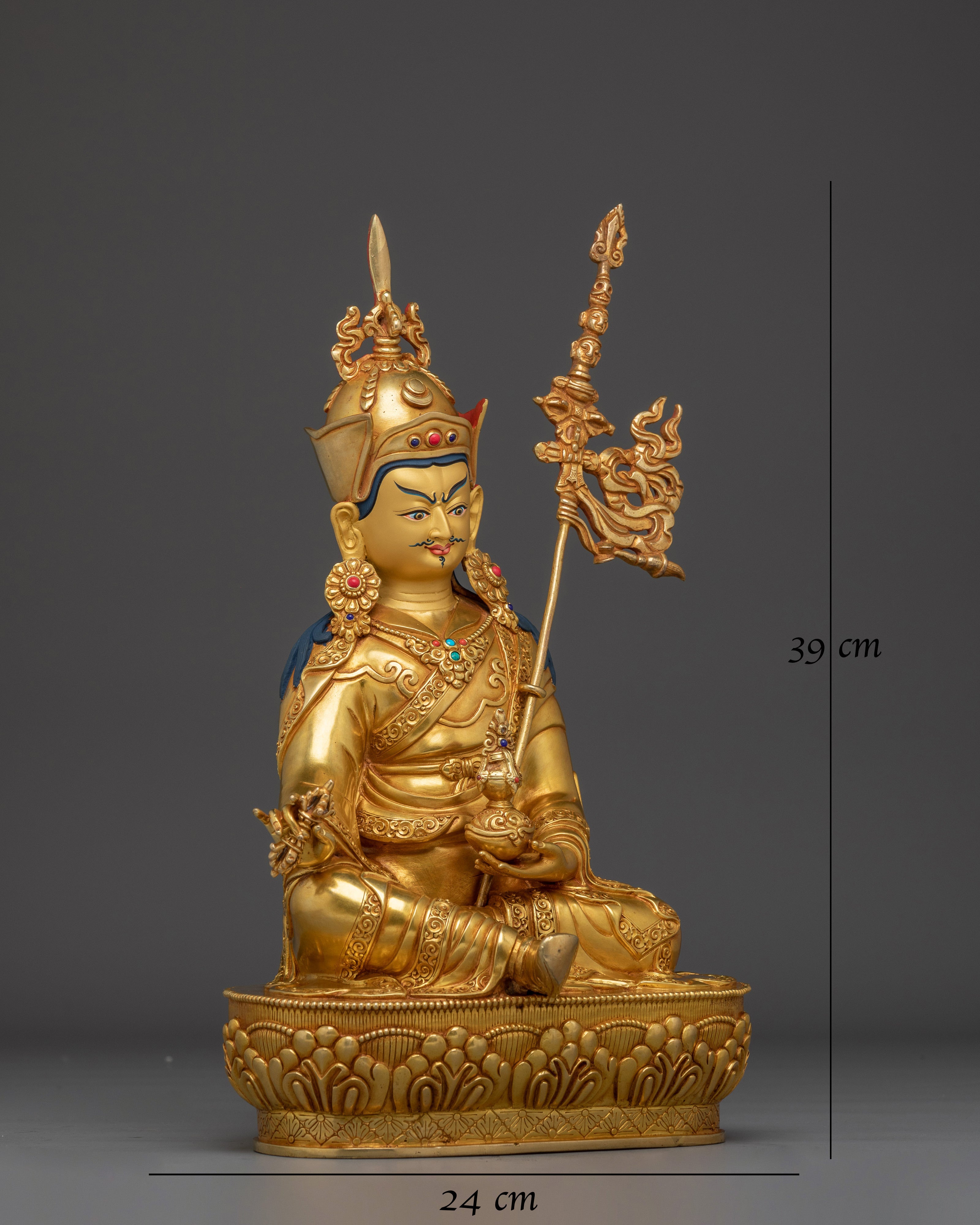 enlightened-teacher-guru-rinpoche-statue