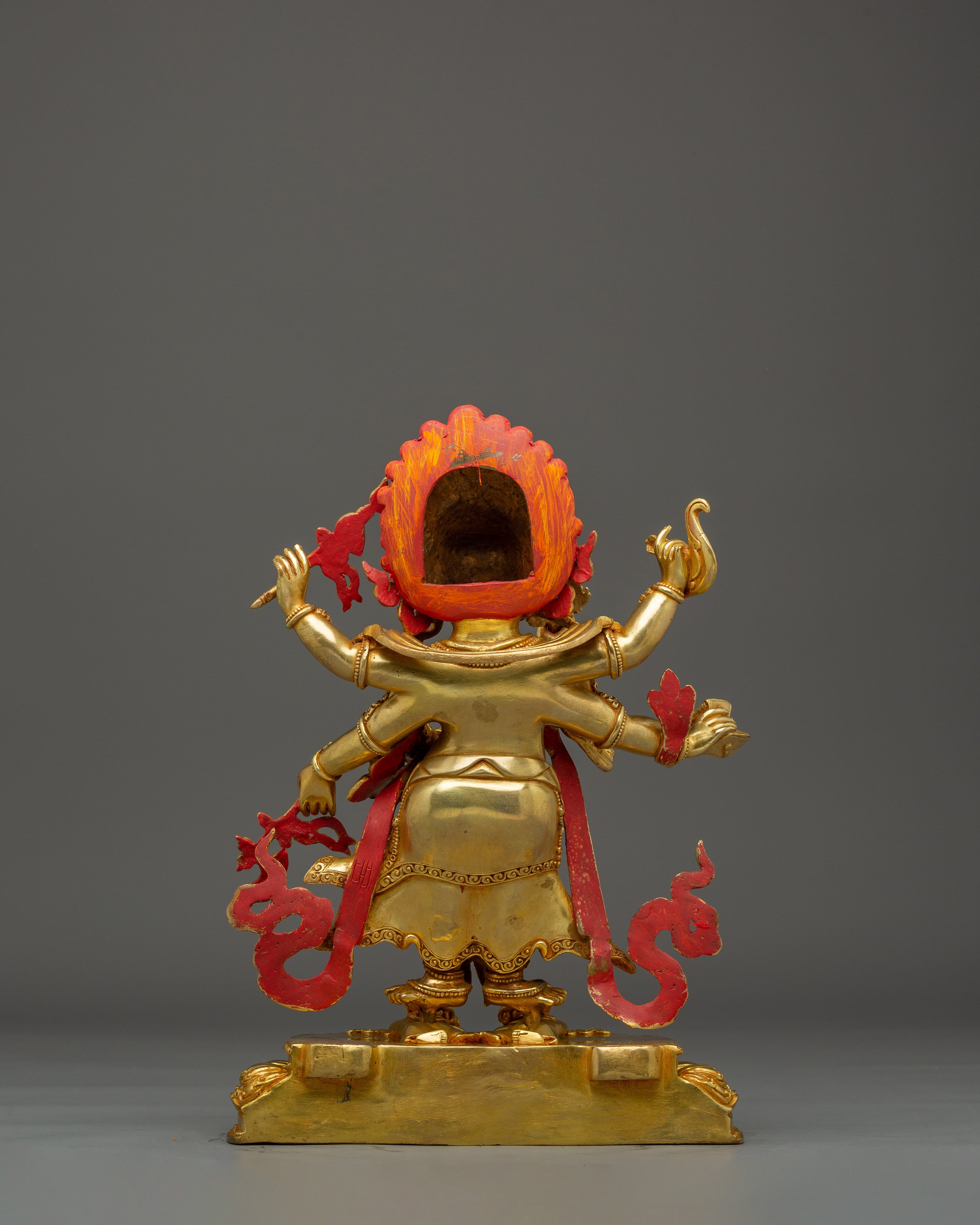 Tibetan protector deity White Mahakala