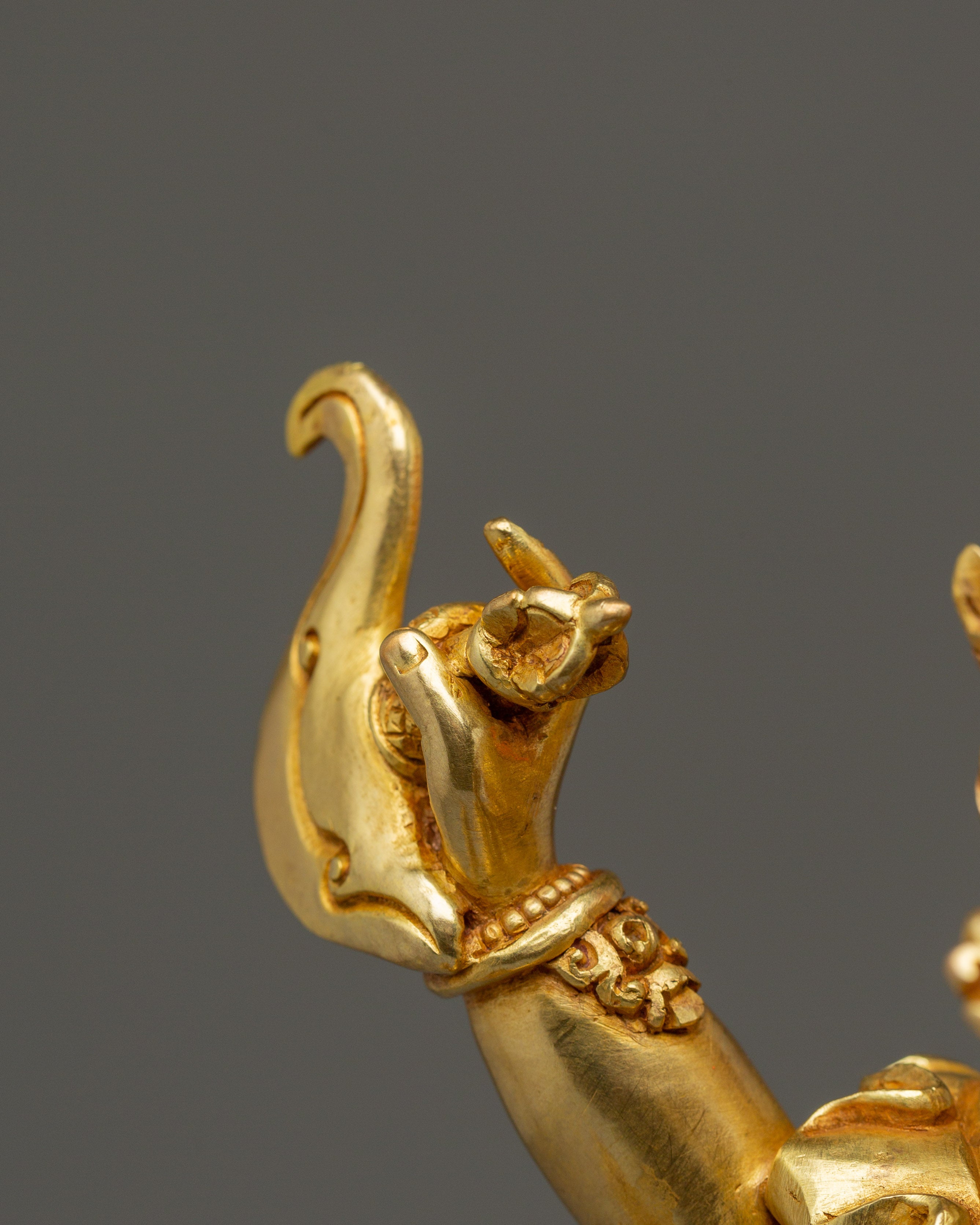 Tibetan protector deity White Mahakala