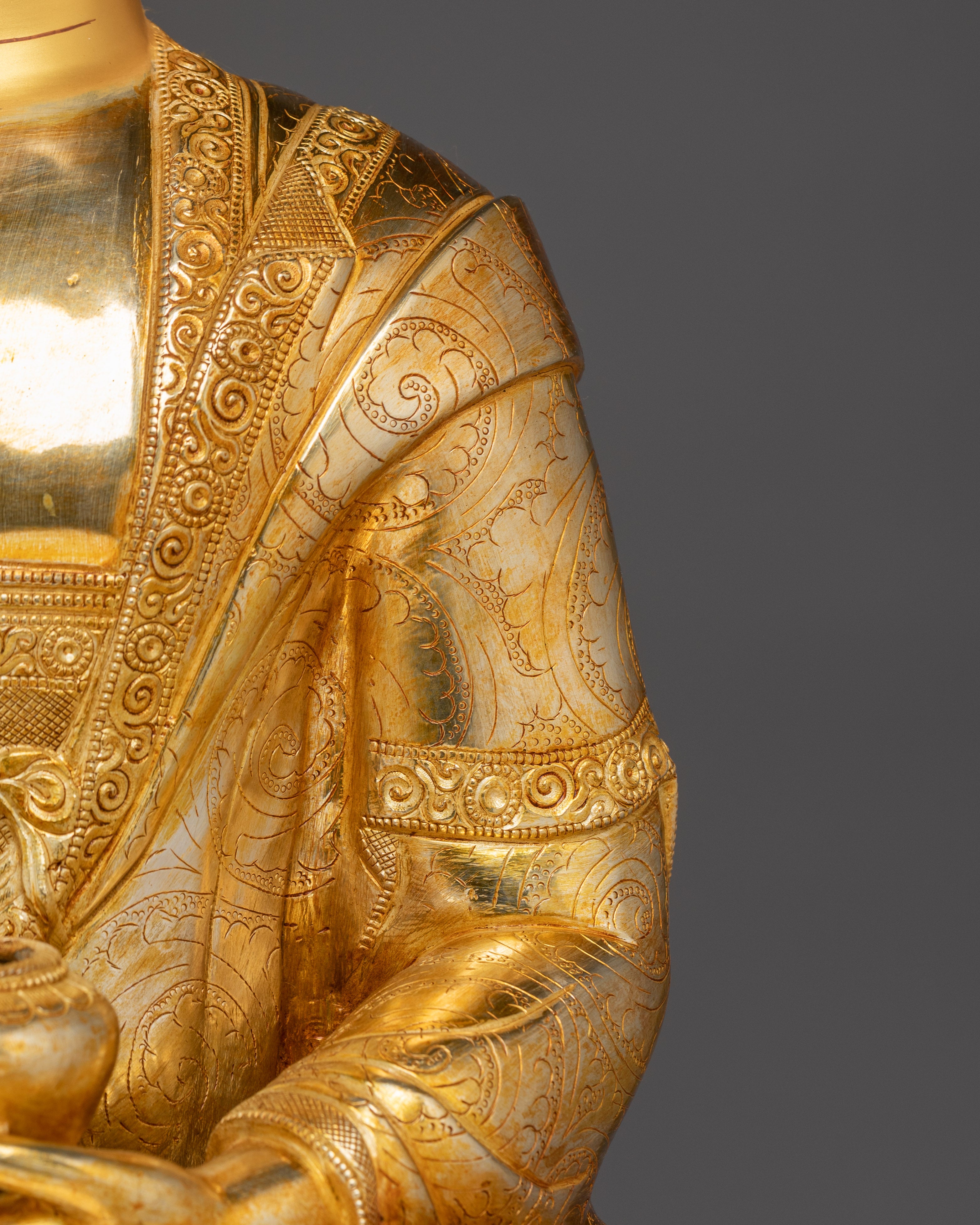 Tibetan Gautama Buddha Sculpture | Enlightenment Symbol