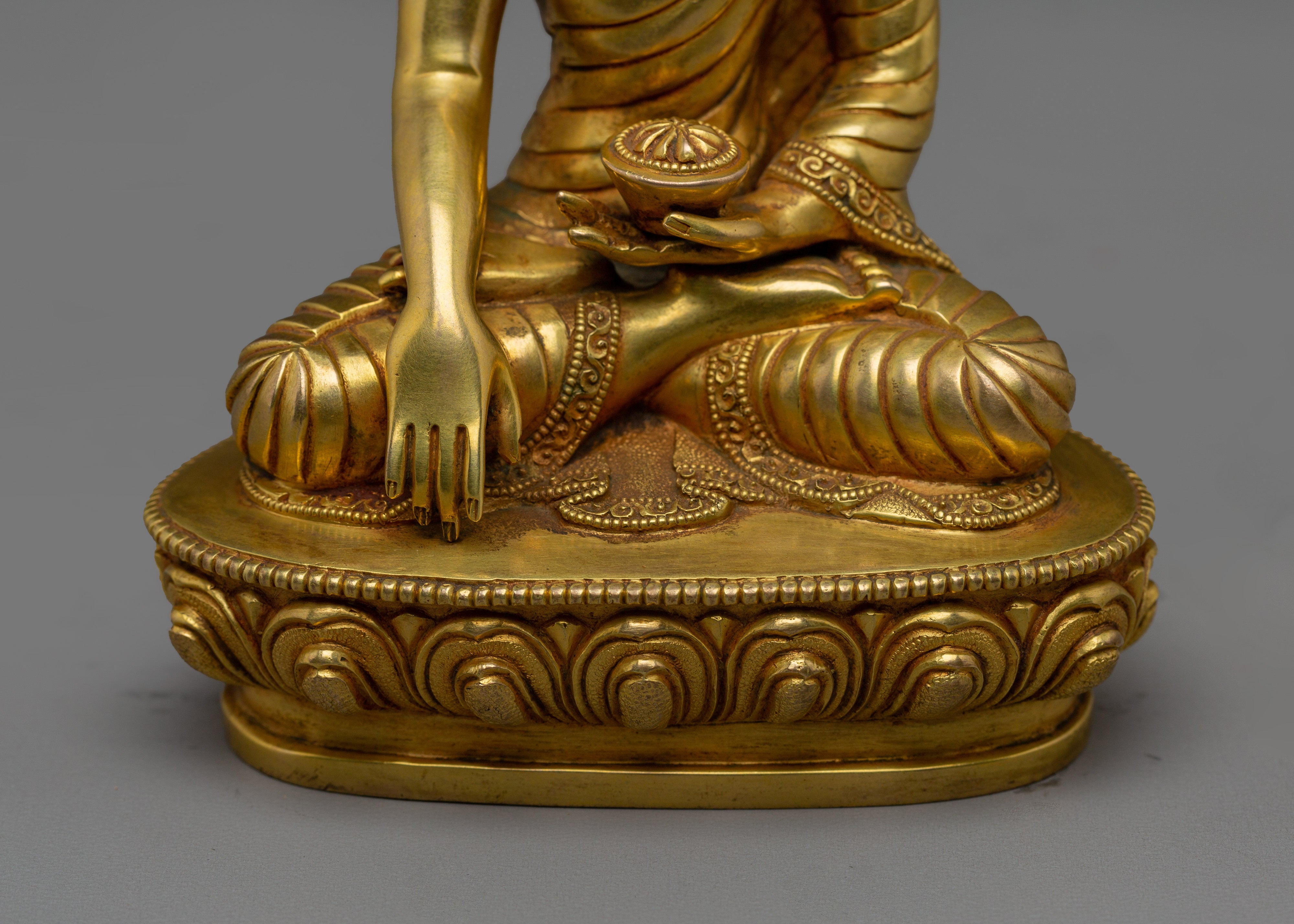 Buddha of Compassion Shakyamuni | Dharma Teacher