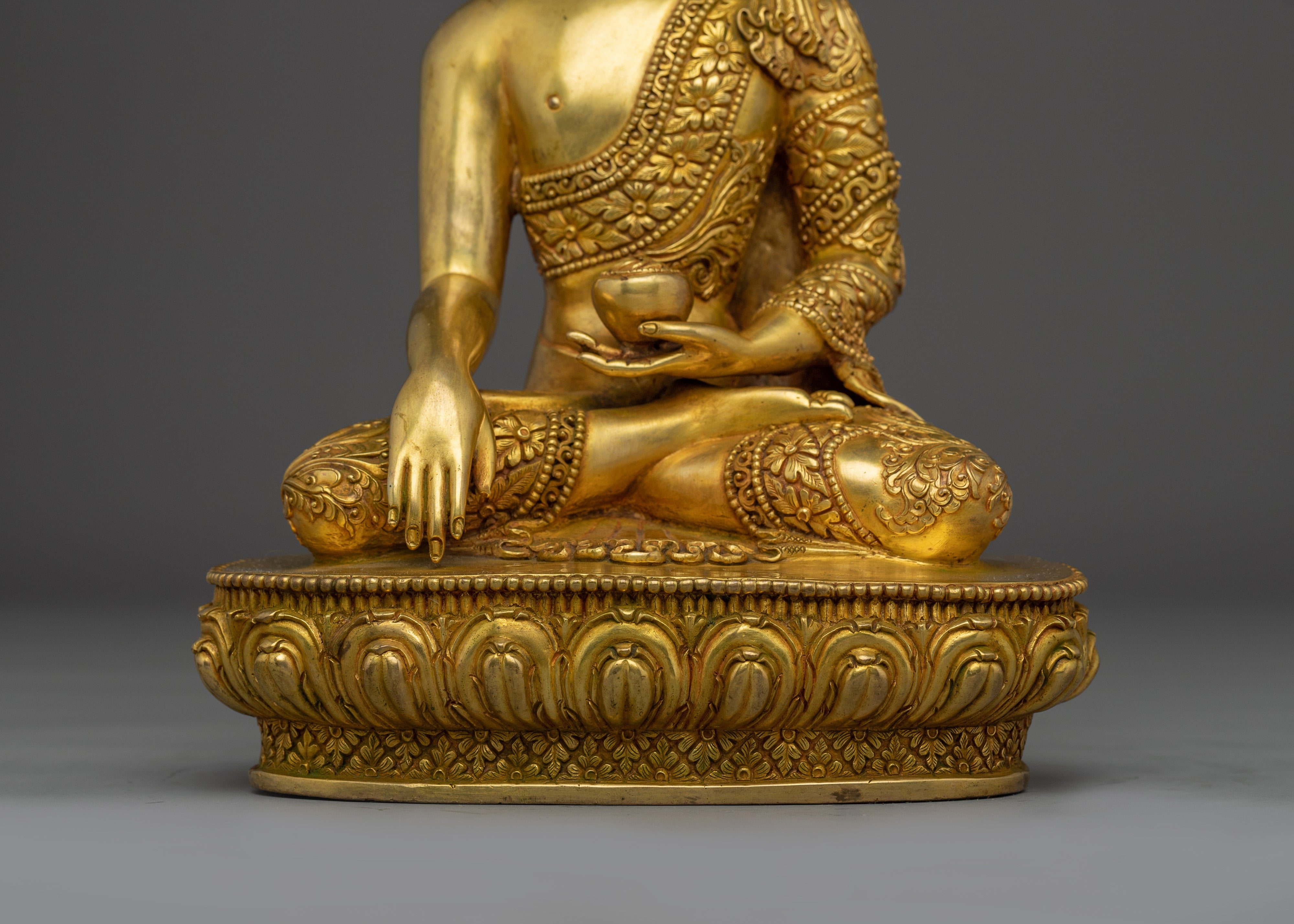 Spiritual Icon Shakyamuni Buddha Statue | Gautama Buddha Artwork