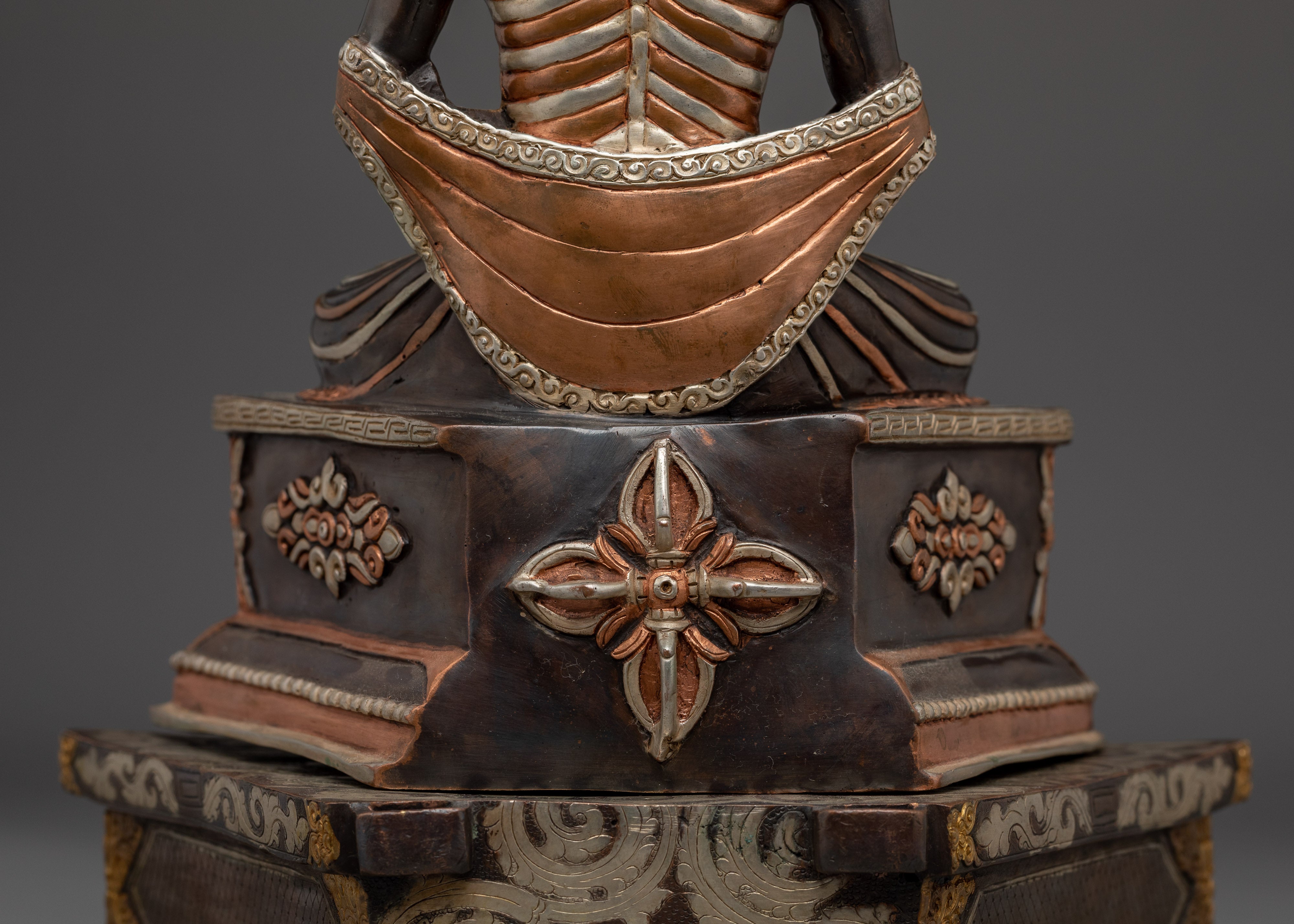 Fasting Buddha with Throne | Path to Enlightenment