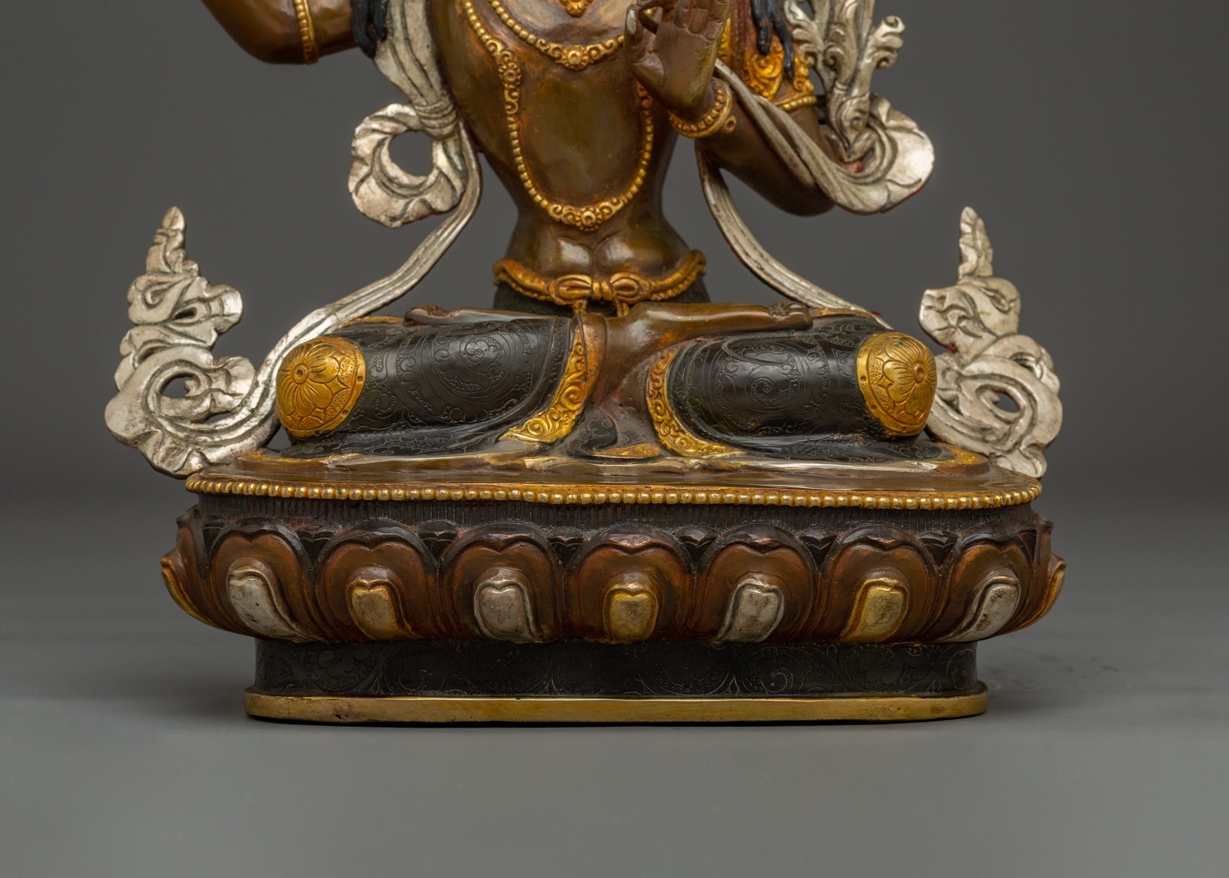 Prajna Bodhisattva Manjushri statue | Wielder of the Flaming Sword