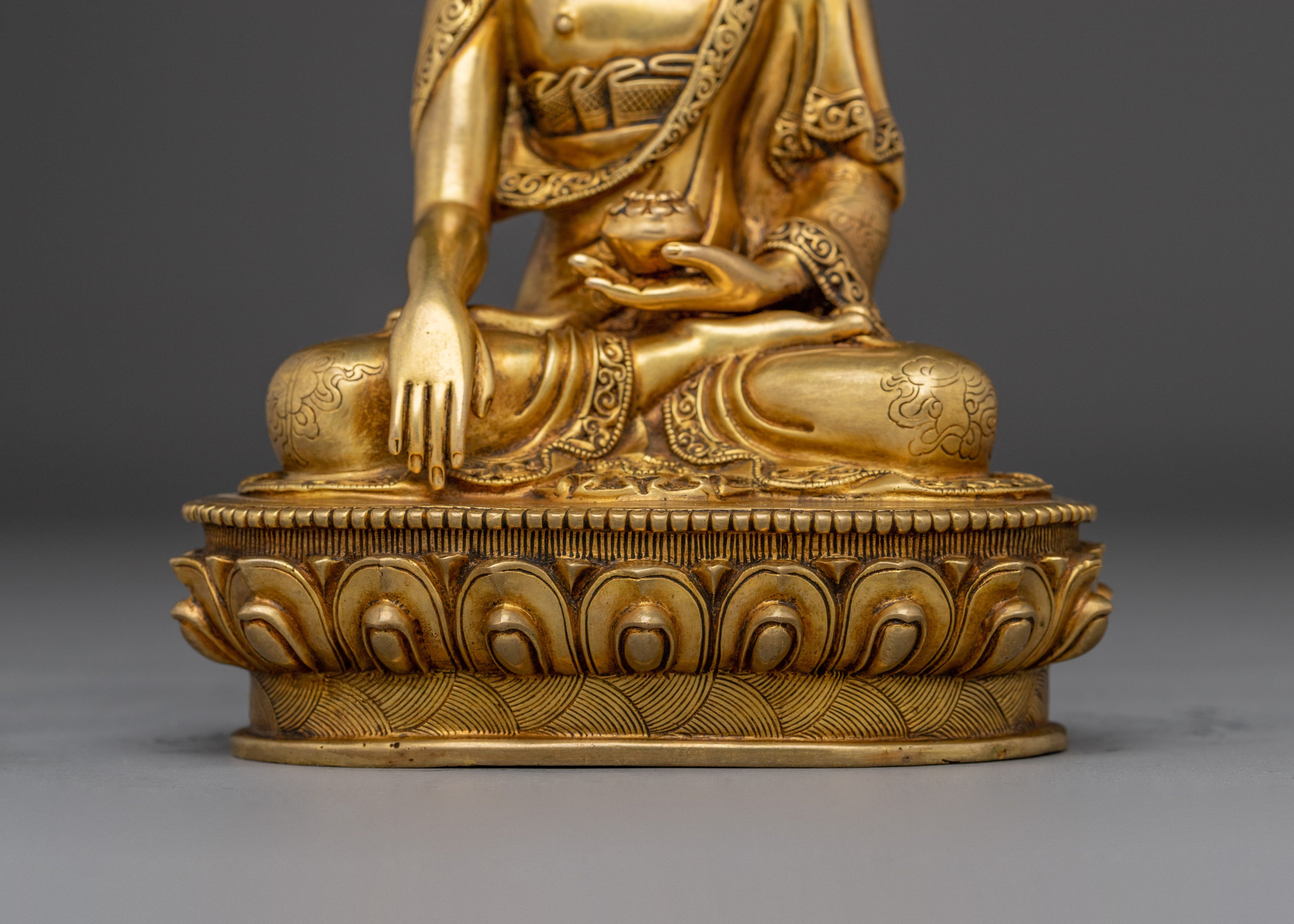 Peaceful Golden Shakyamuni Buddha Art | Himalayan Sculpture
