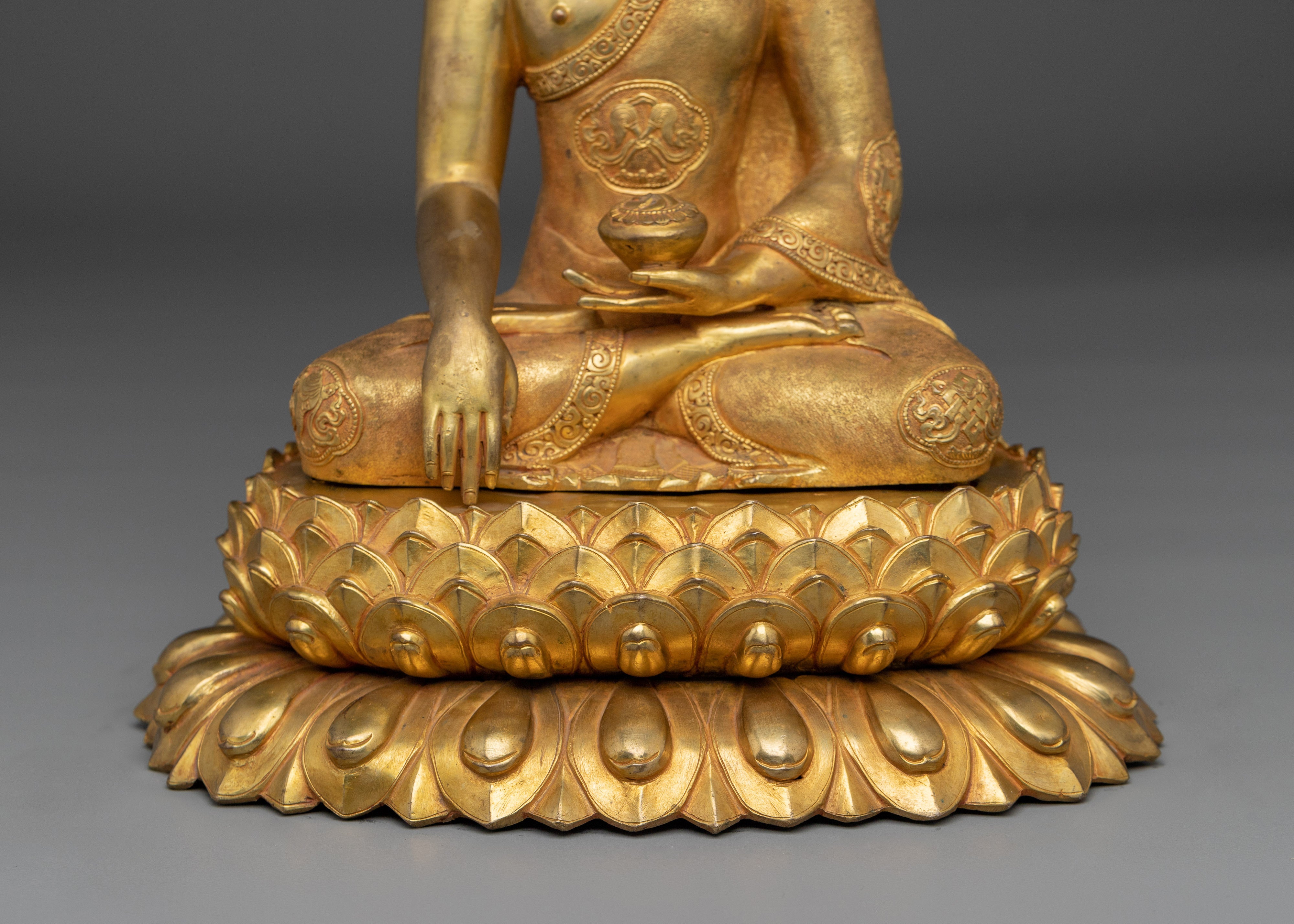 Statue of Crown Shakyamuni Buddha | Historical Buddha