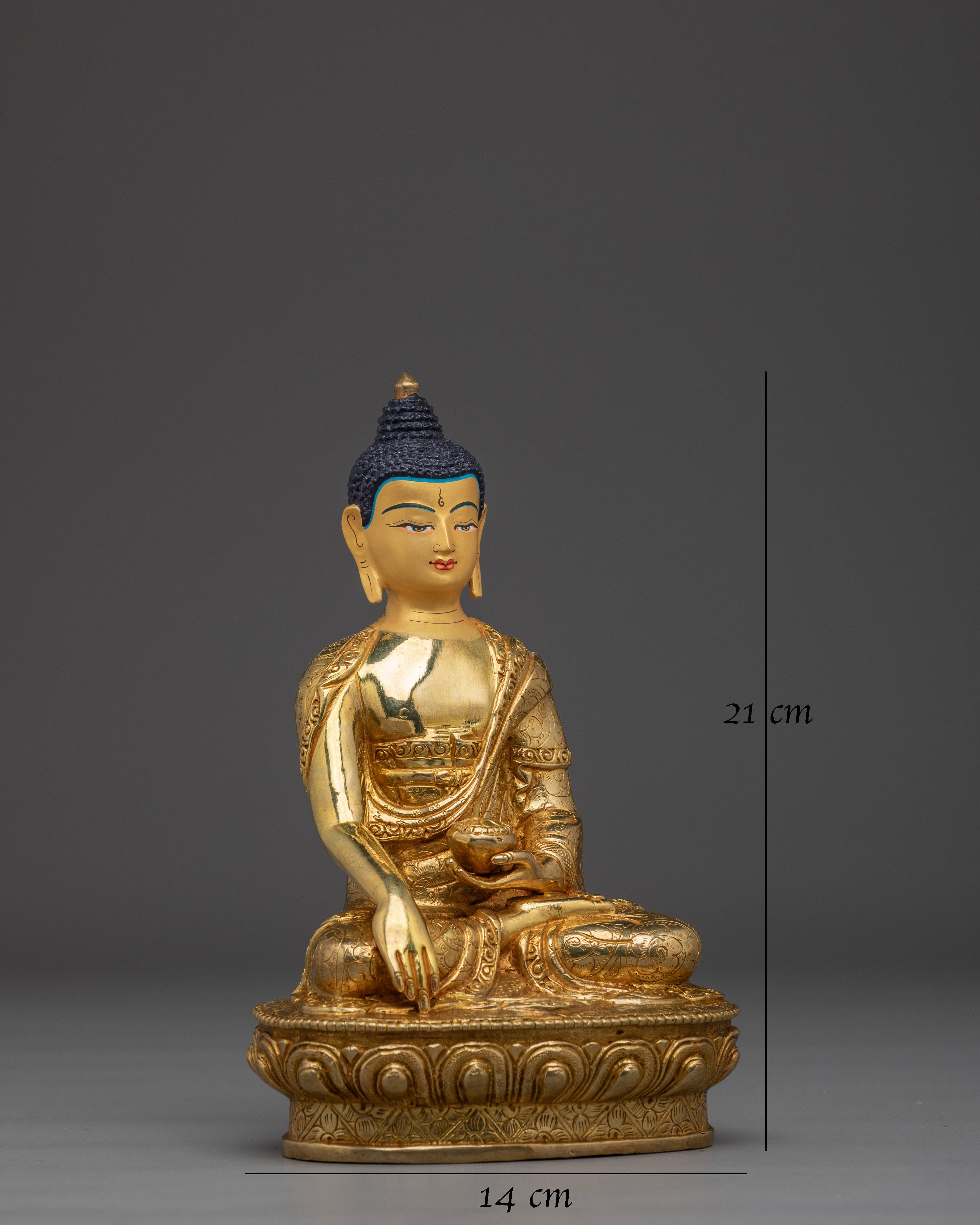 Radiant Golden Statue of Shakyamuni Buddha