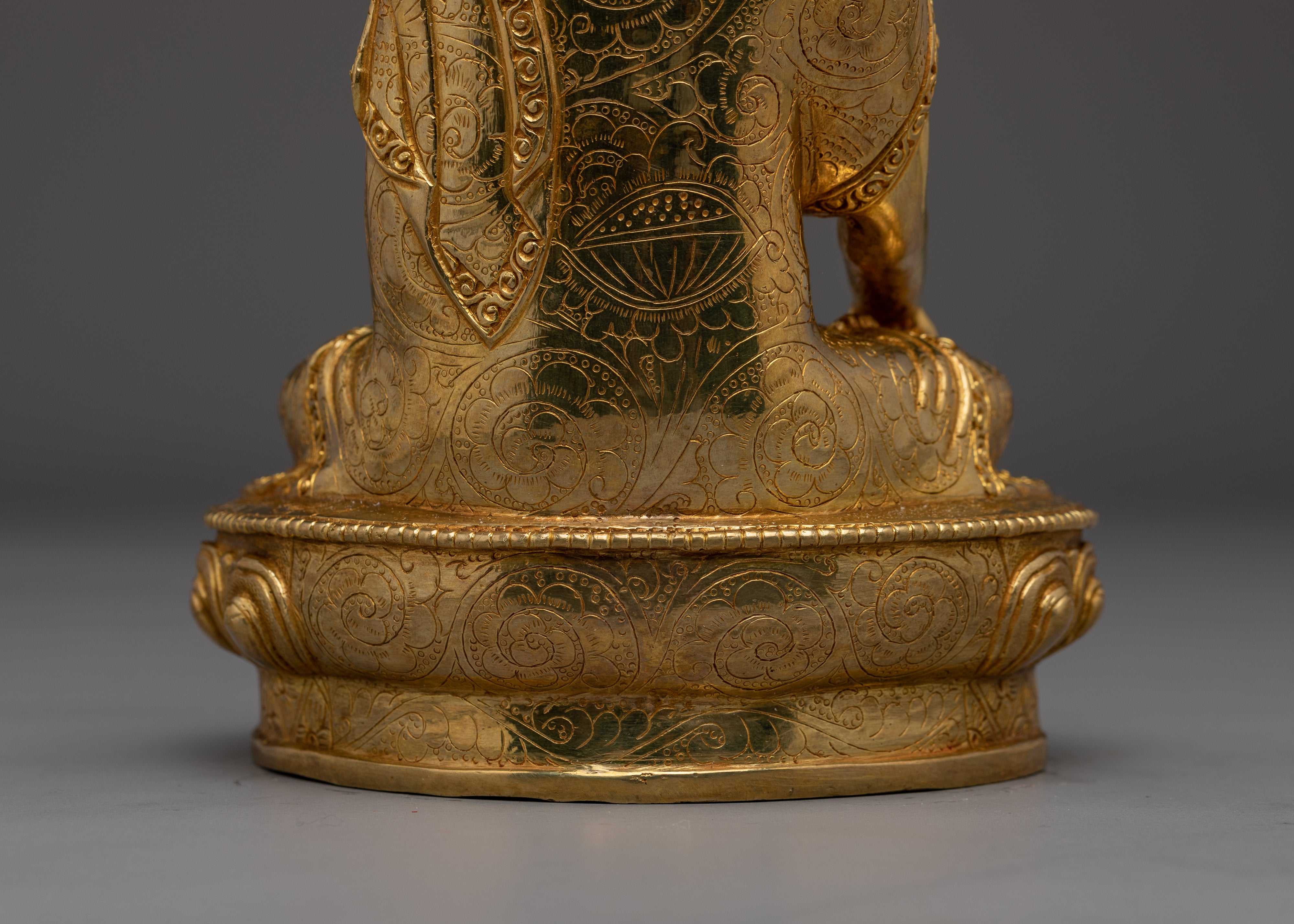 Radiant Golden Statue of Shakyamuni Buddha | Gautama Buddha Sculpture